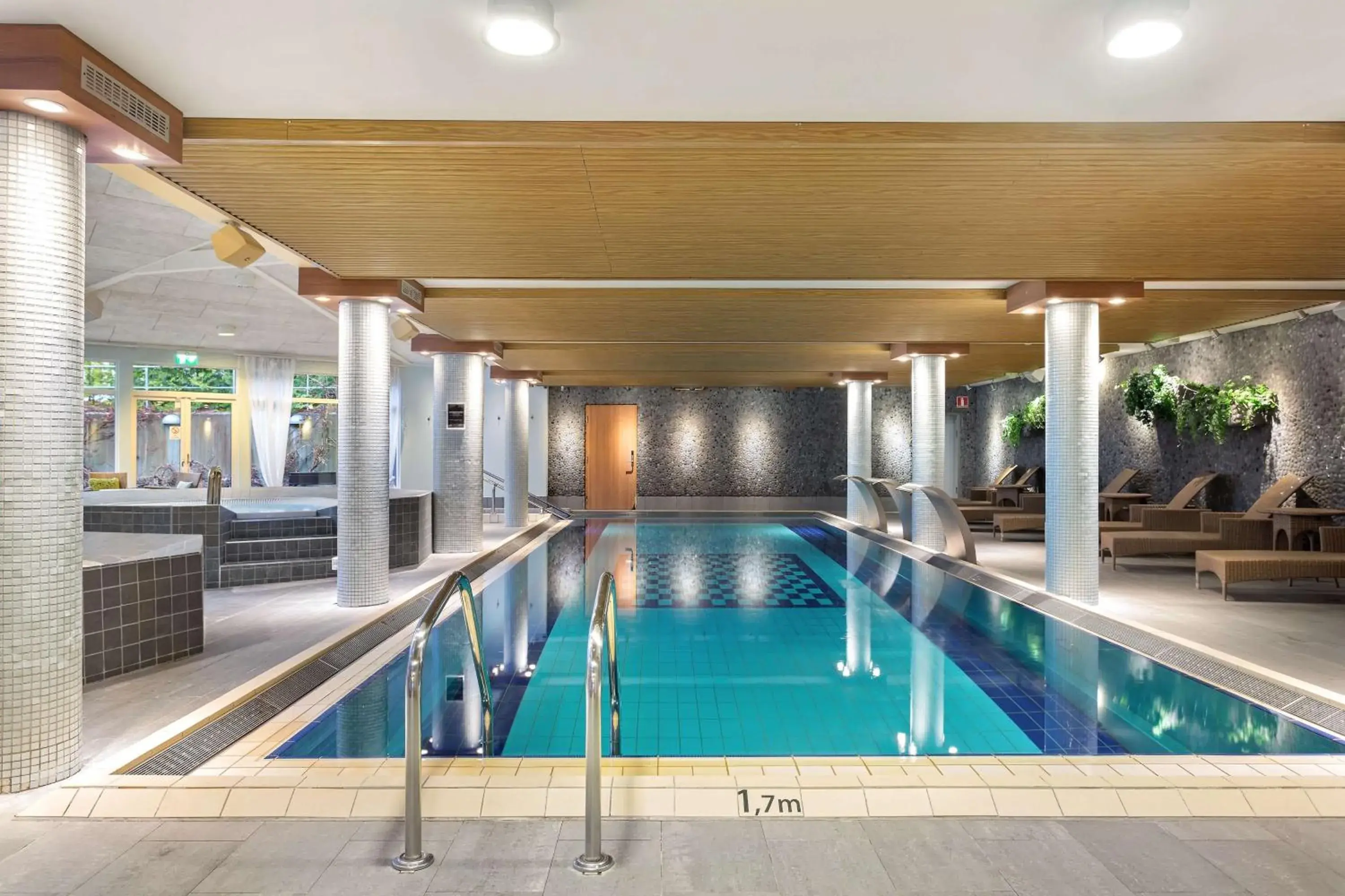 Spa and wellness centre/facilities, Swimming Pool in Scandic Skogshöjd