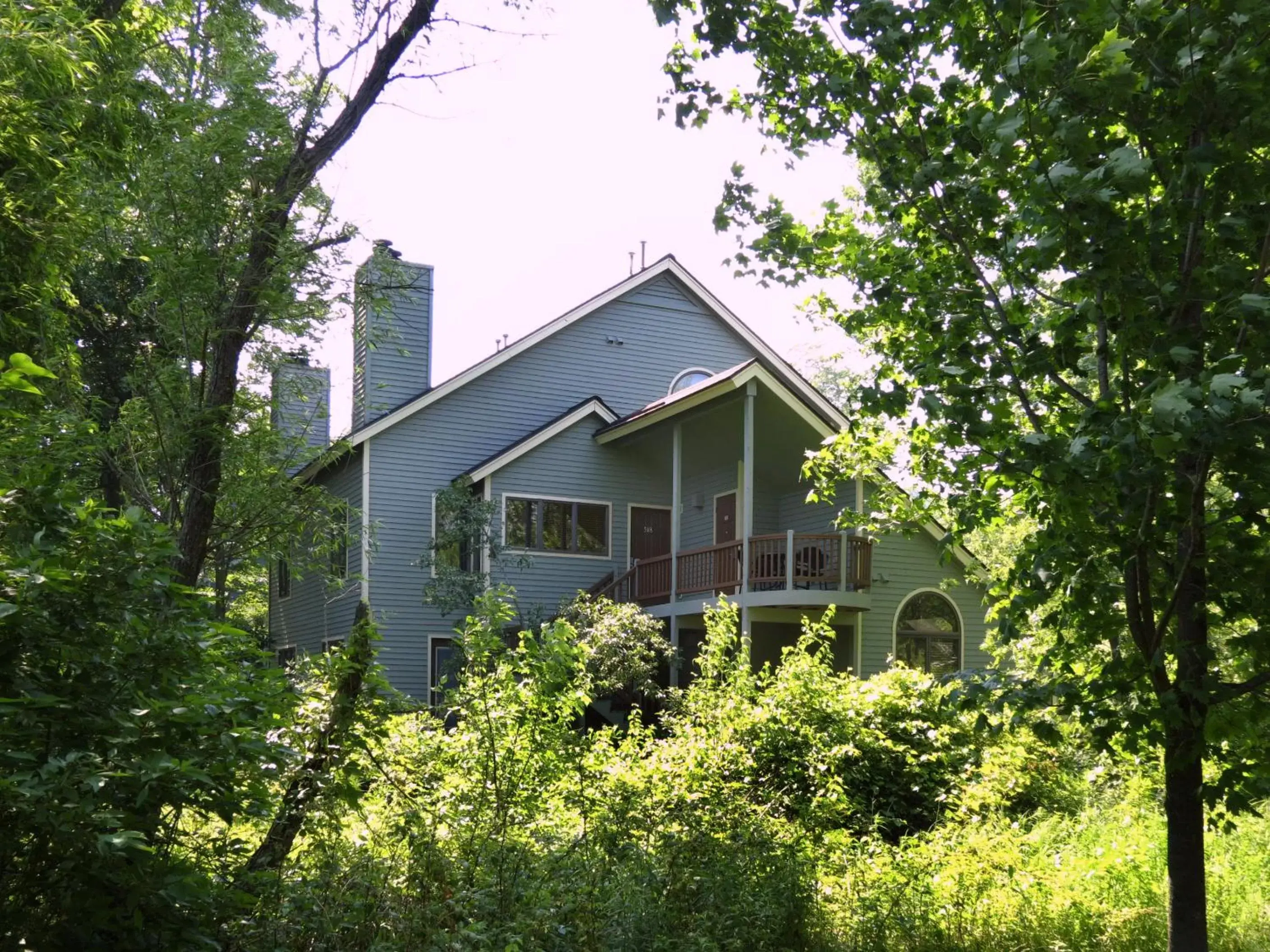 Two-Bedroom Condo in Crystal Mountain Two-Bedroom Condo in Crystal Mountain