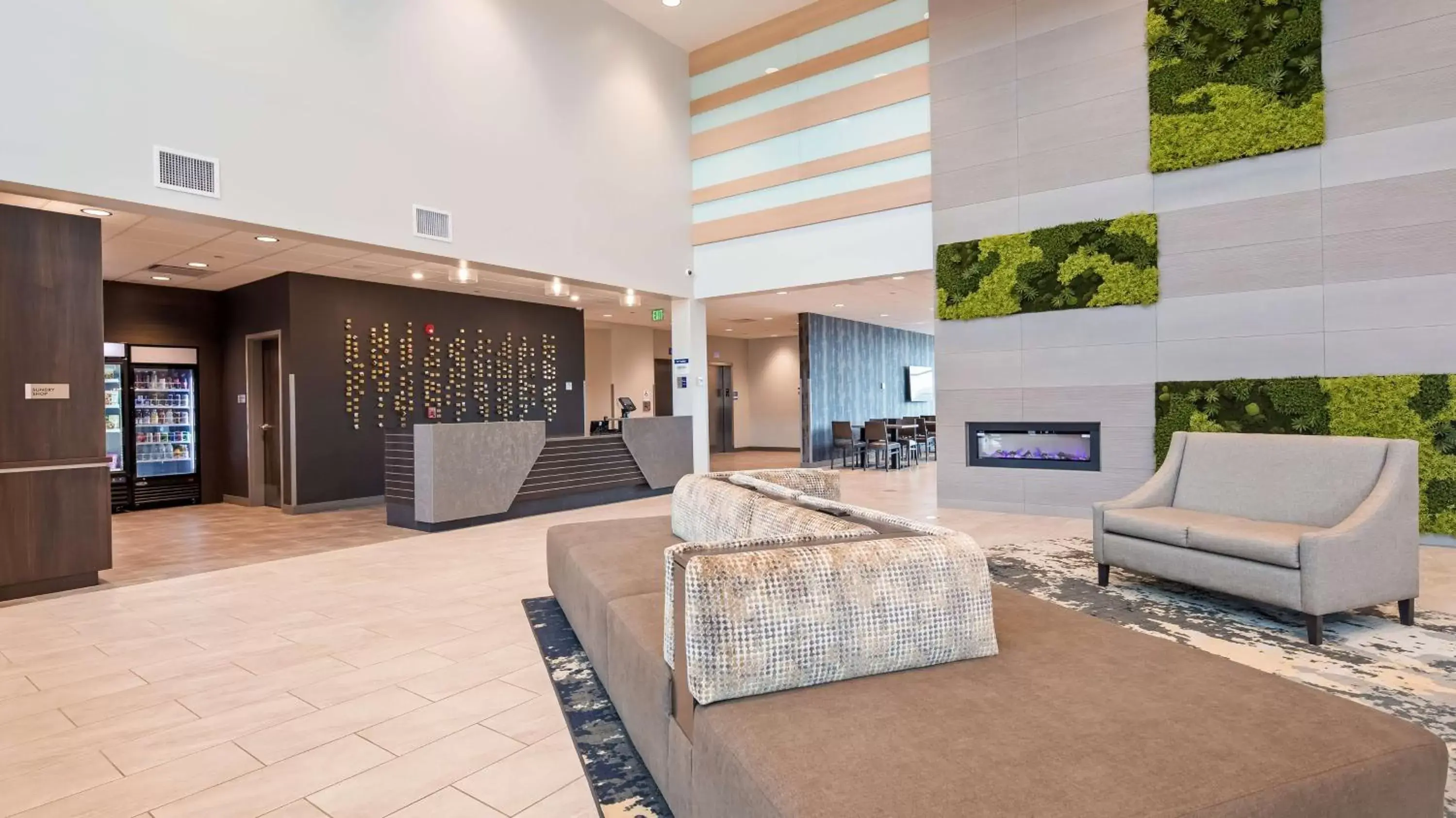 Lobby or reception in Best Western Plus Settlers Point