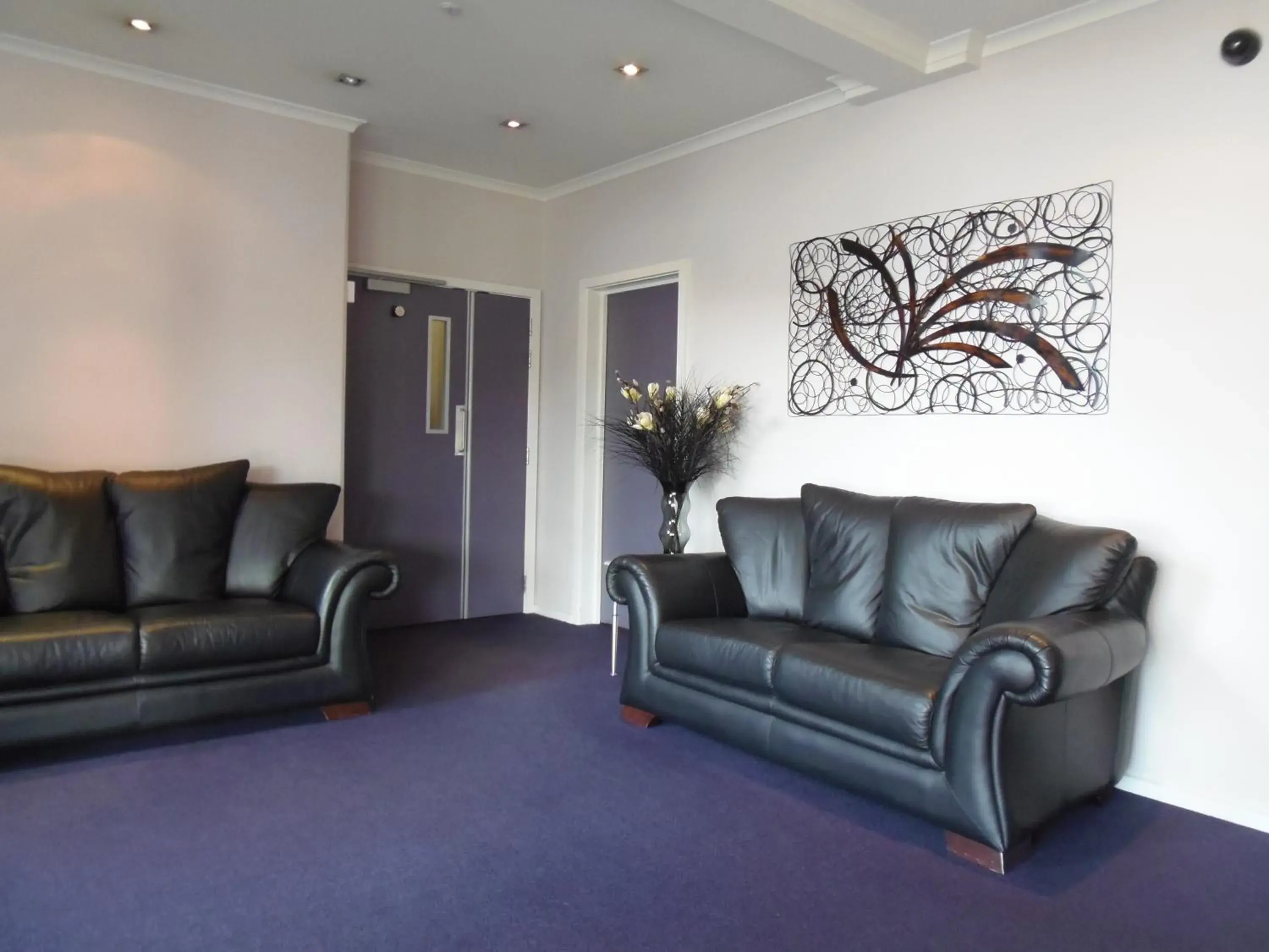 Lobby or reception, Seating Area in Amethyst Court Motor Lodge