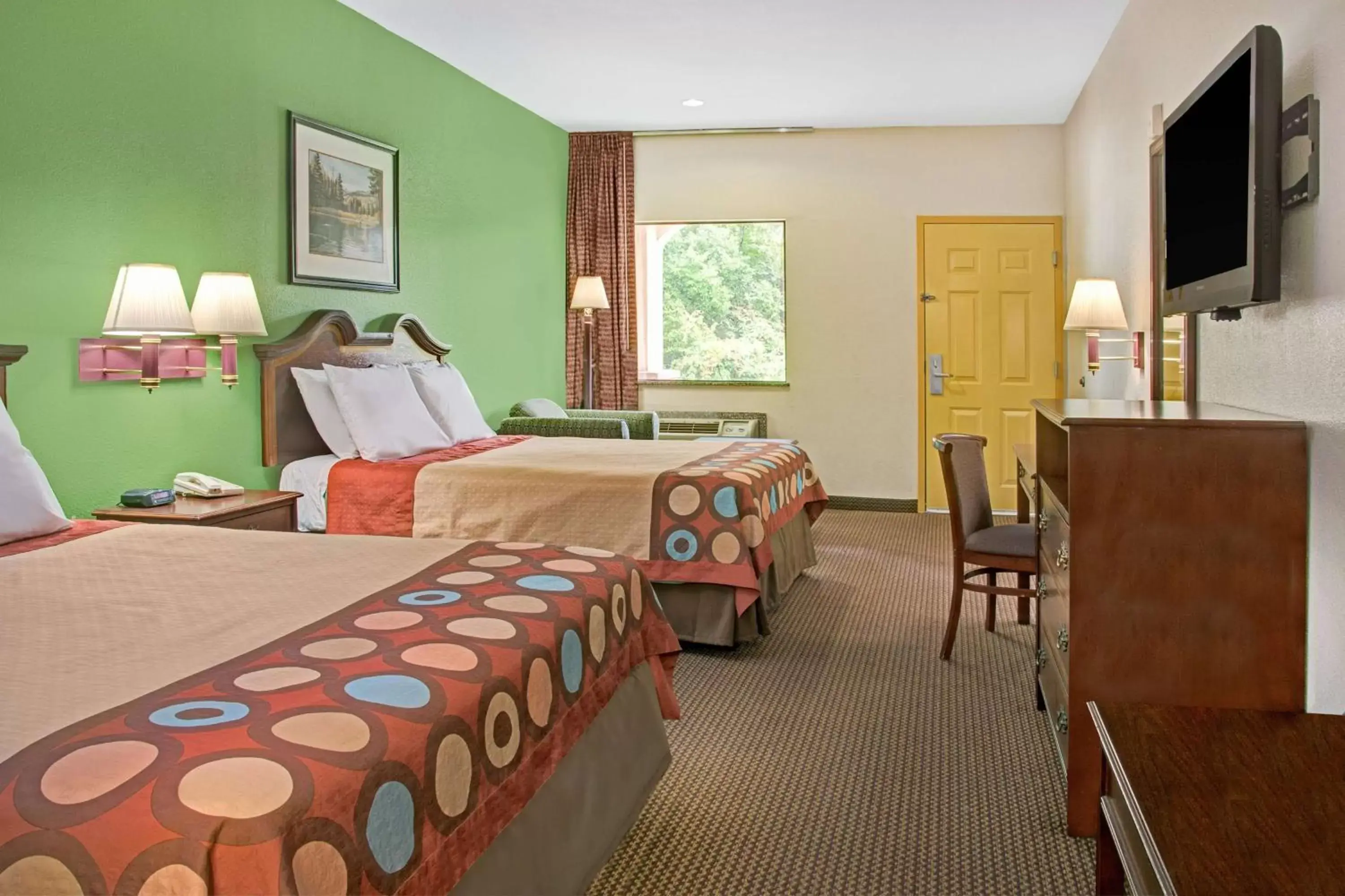 Queen Room with Two Queen Beds - Smoking in Super 8 by Wyndham Humble - Atascocita - FM 1960 I-69