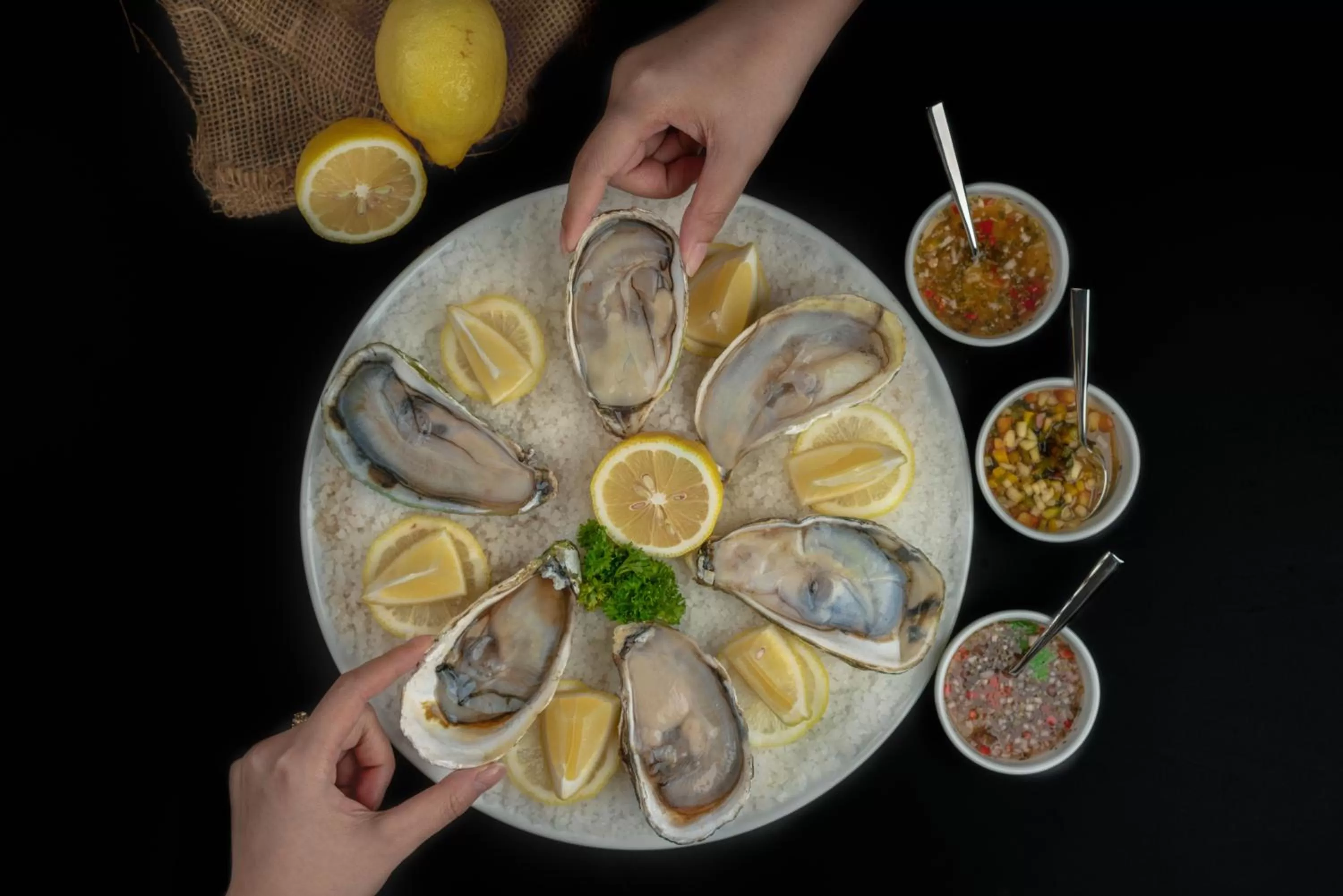 Restaurant/places to eat in Duong Chan Hotel