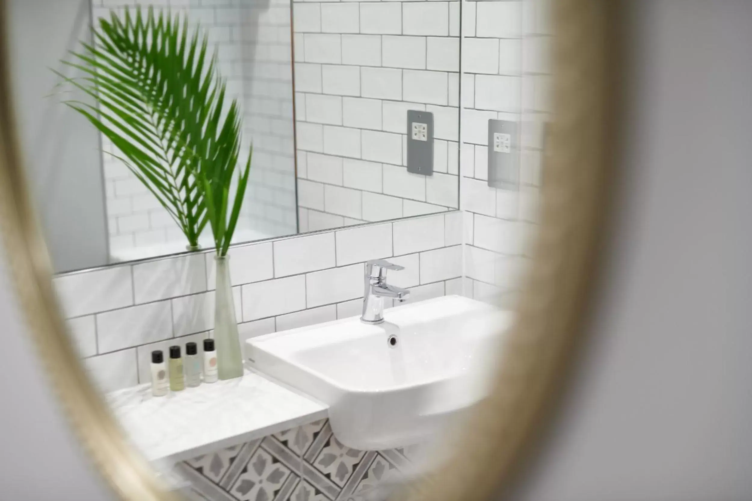 Bathroom in Burnham Beeches Hotel