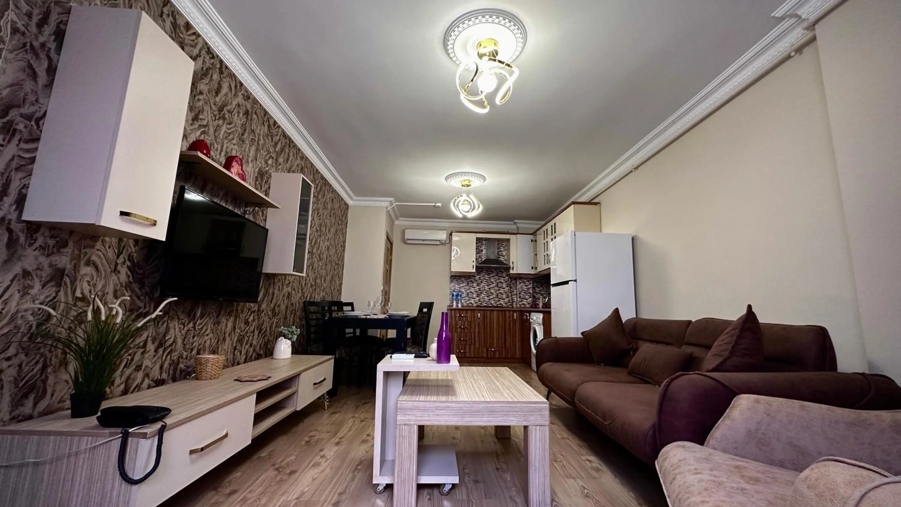 TV and multimedia in Overland Residence