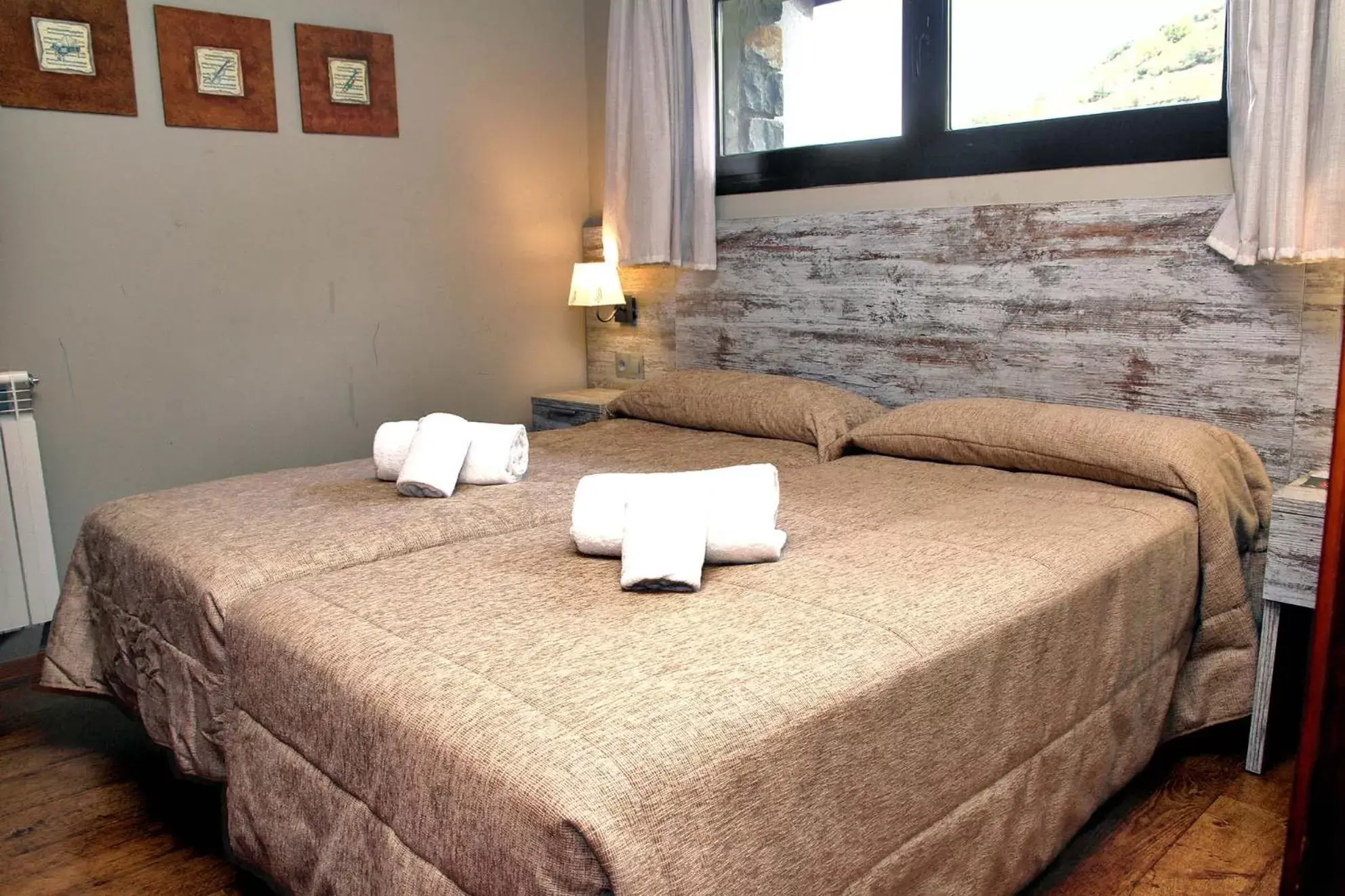 Bed in Aparthotel La Vall Blanca