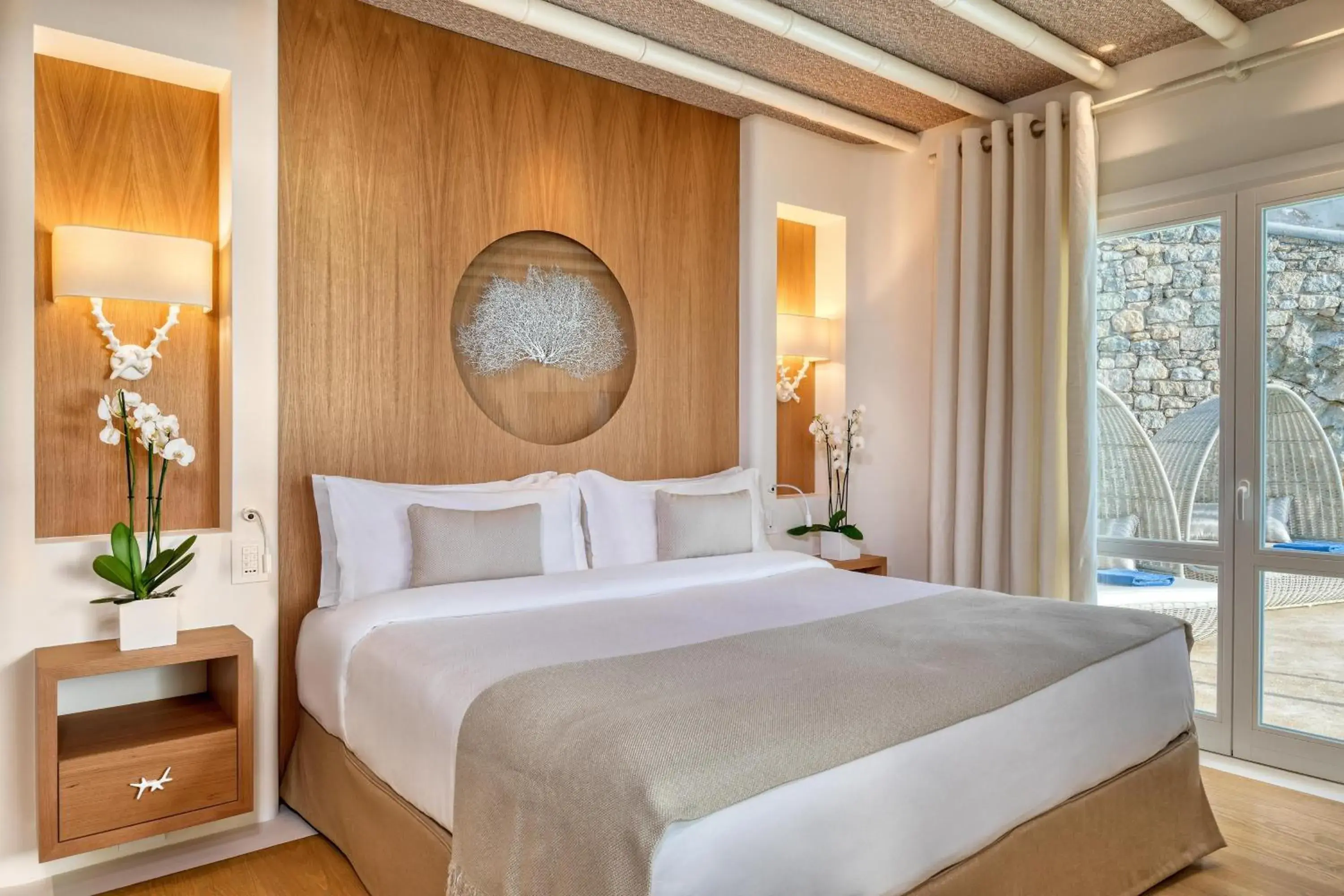 Bedroom, Bed in Santa Marina, a Luxury Collection Resort, Mykonos