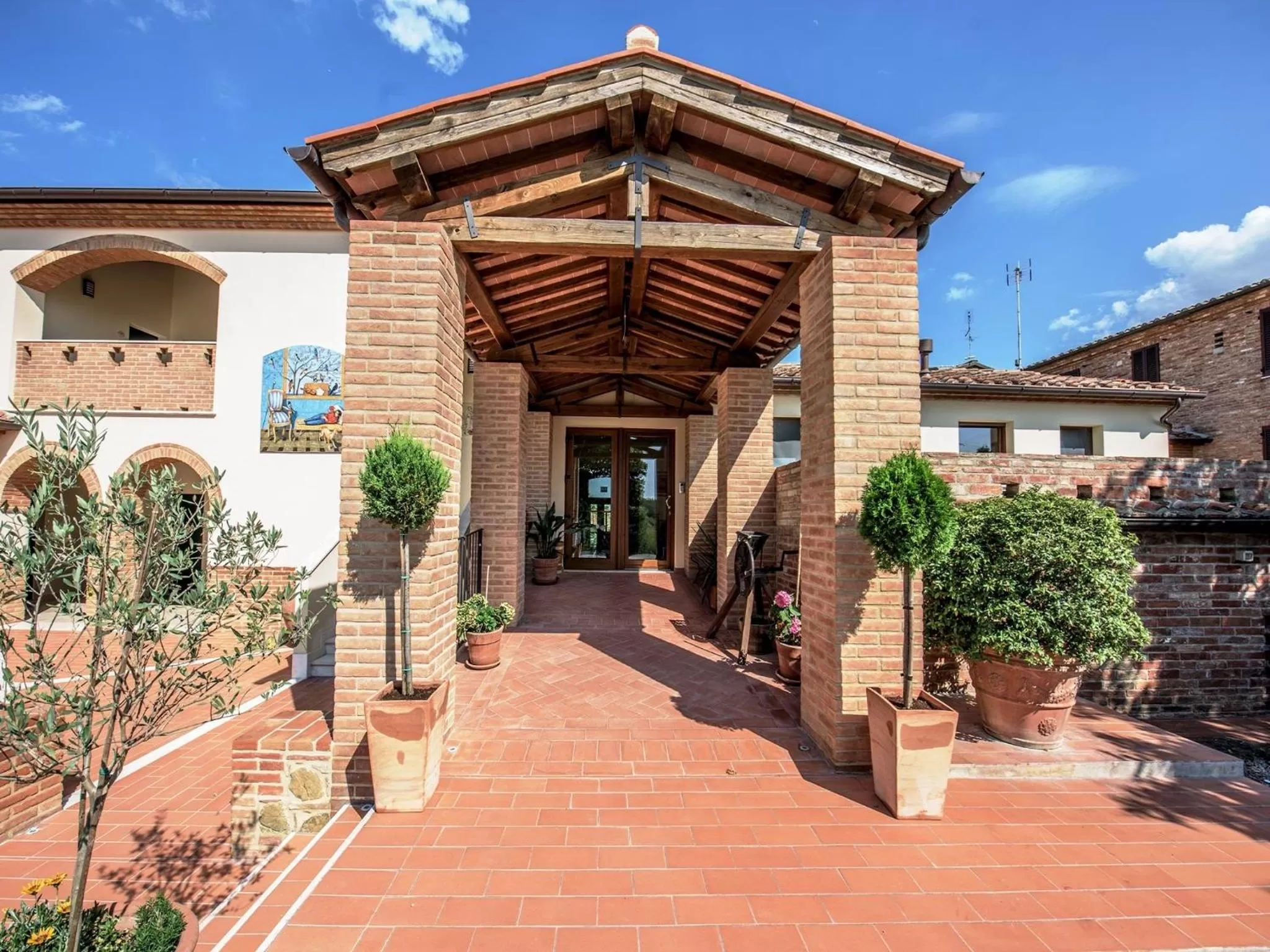 Facade/entrance in Albergo La Foresteria