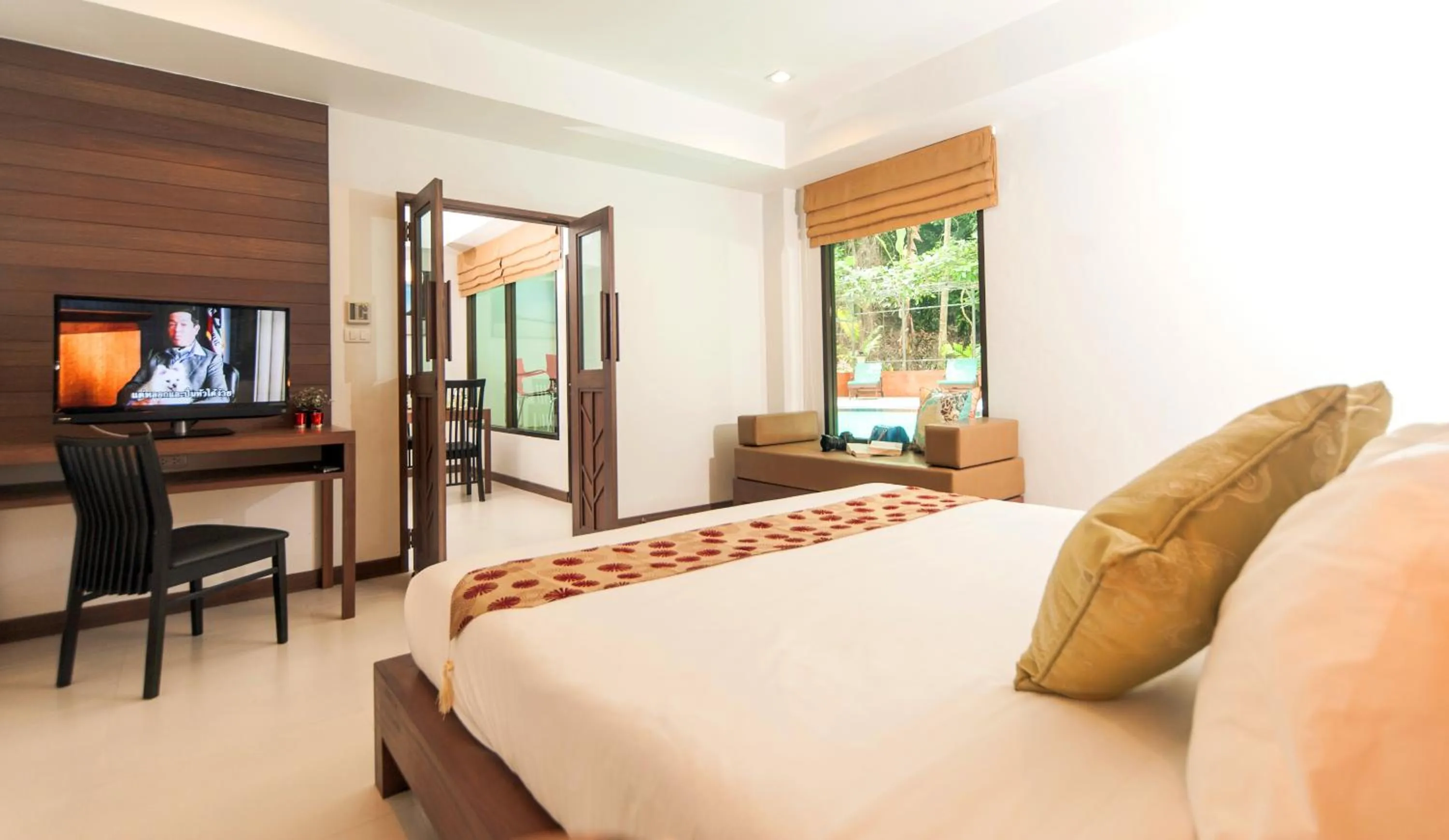 Decorative detail, Bed in Ratana Hill Patong