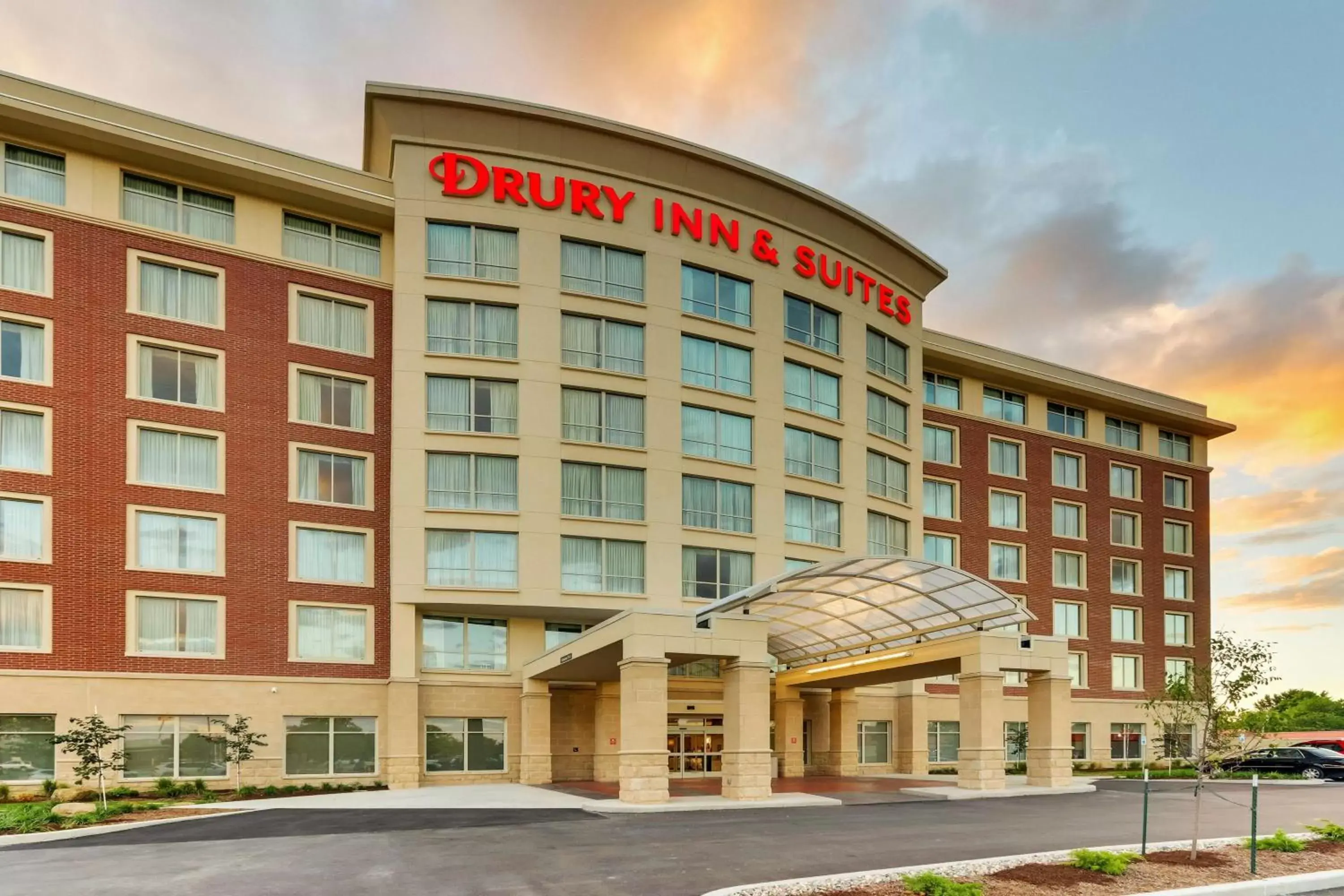 Property Building in Drury Inn & Suites Lafayette IN