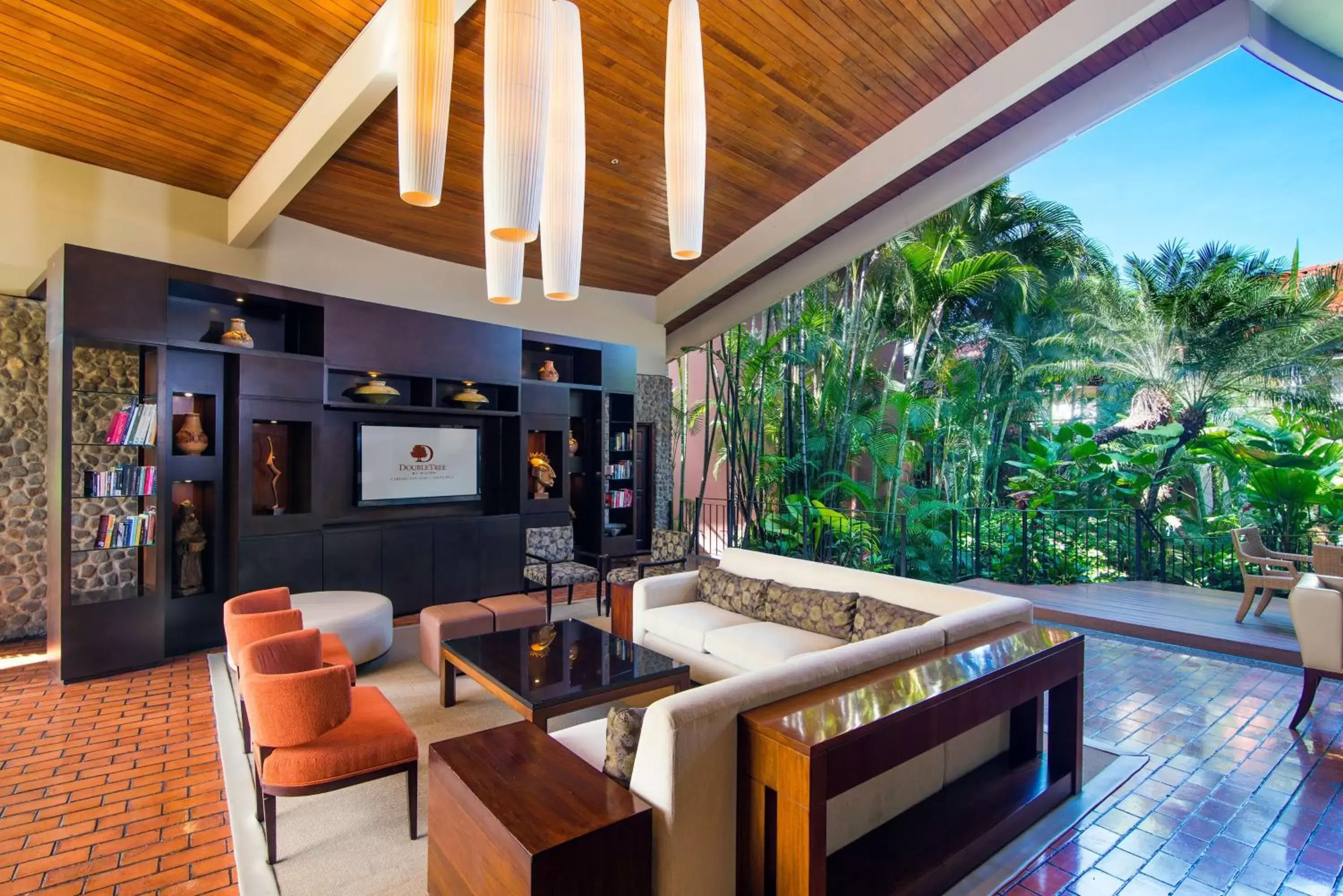 Lobby or reception, Lounge/Bar in Hilton Cariari DoubleTree San Jose - Costa Rica