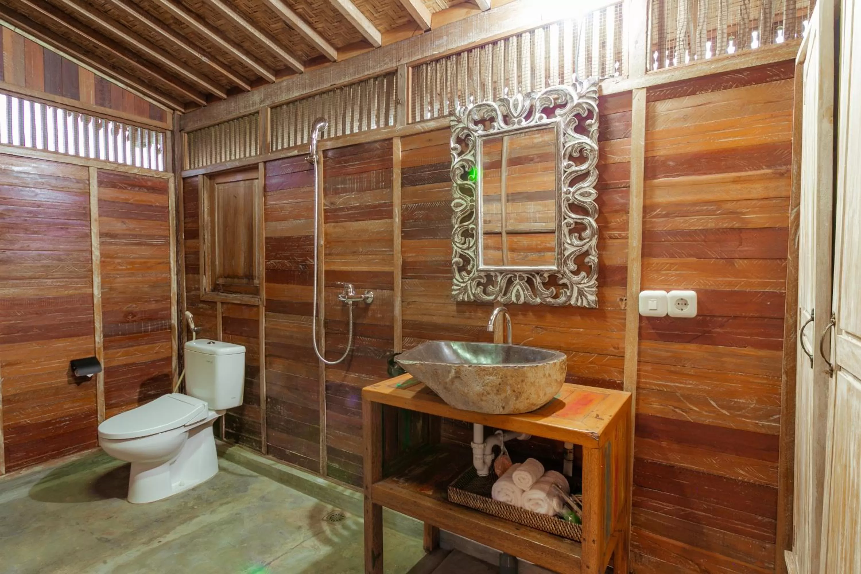 Bathroom in Nauna Villa Ubud