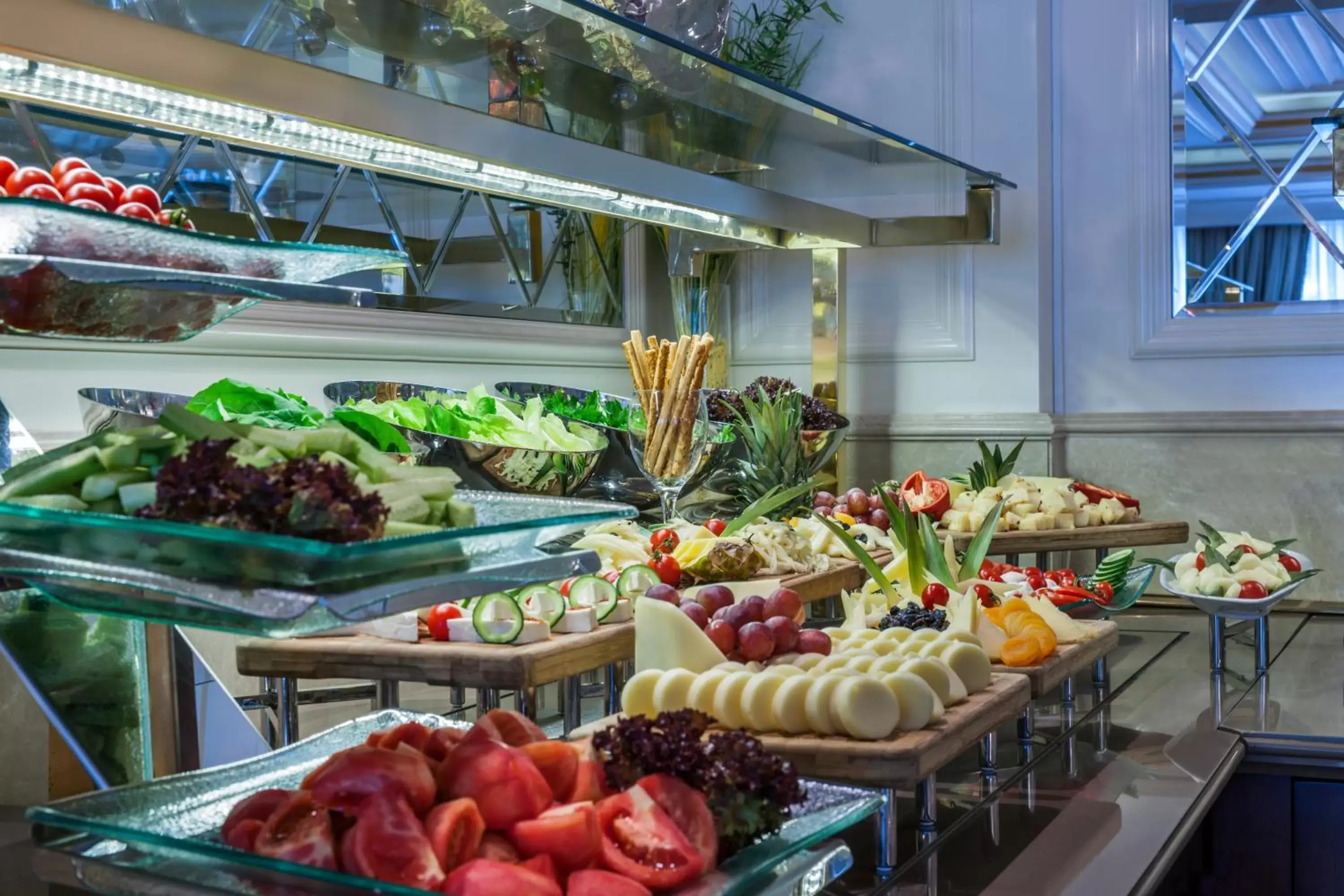 Buffet breakfast, Food in Elite World Istanbul Florya