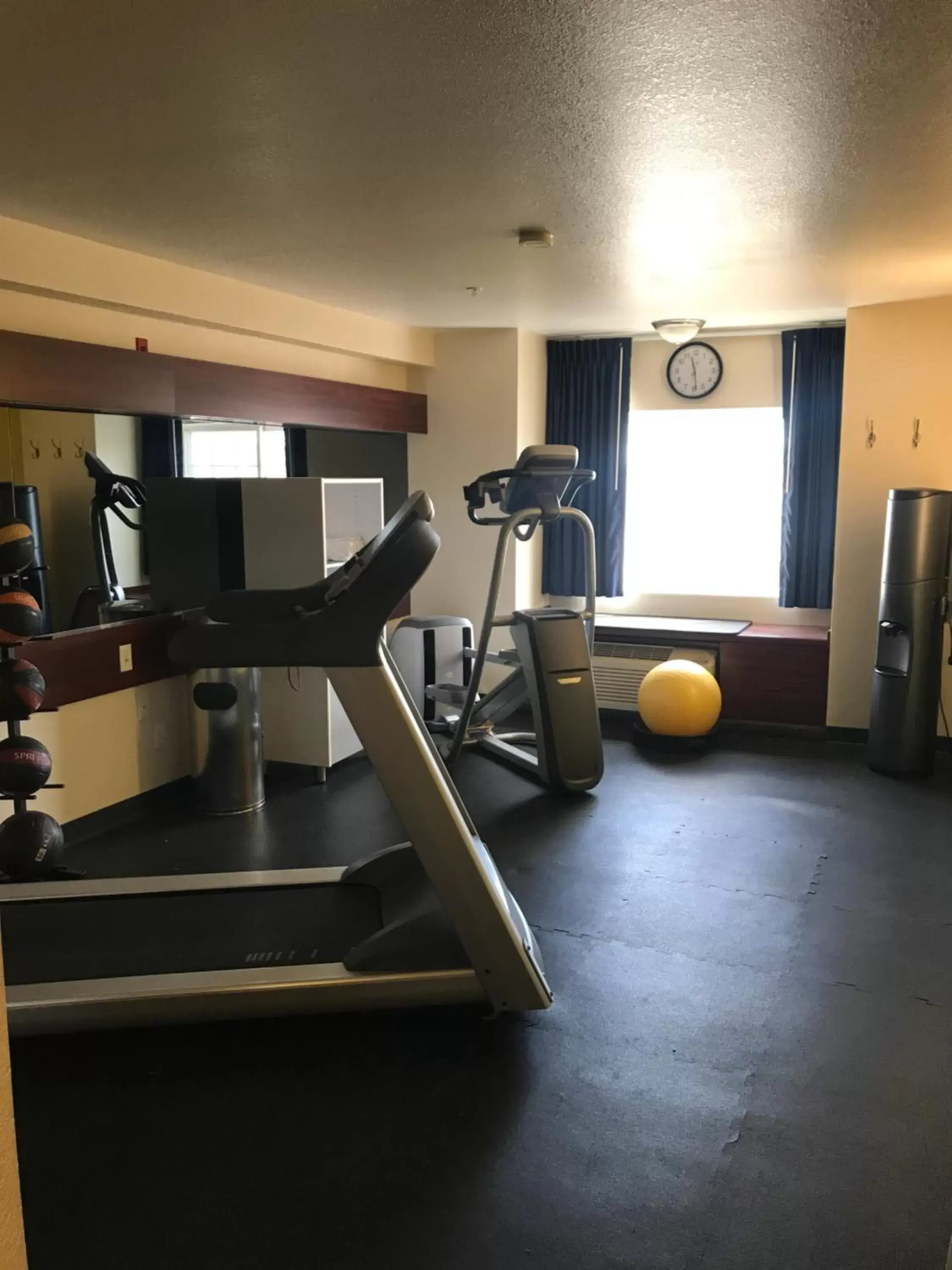 Fitness Center/Facilities in Days Inn & Suites by Wyndham Greeley