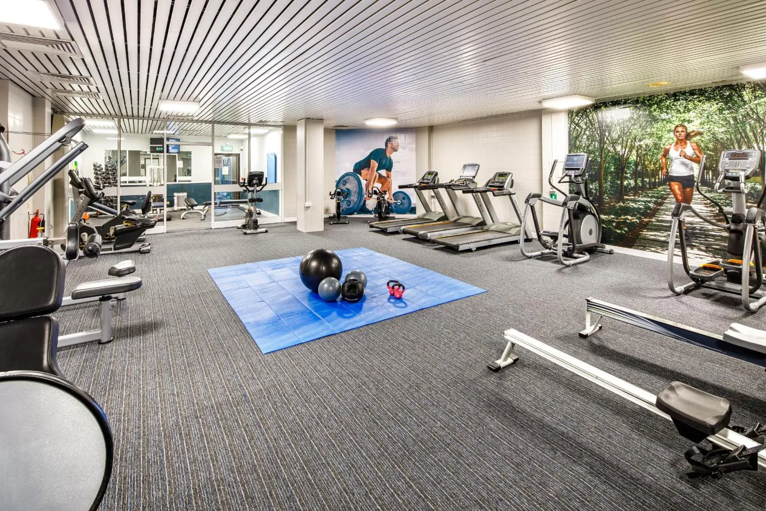 Fitness centre/facilities, Fitness Center/Facilities in Mercure Swansea Hotel