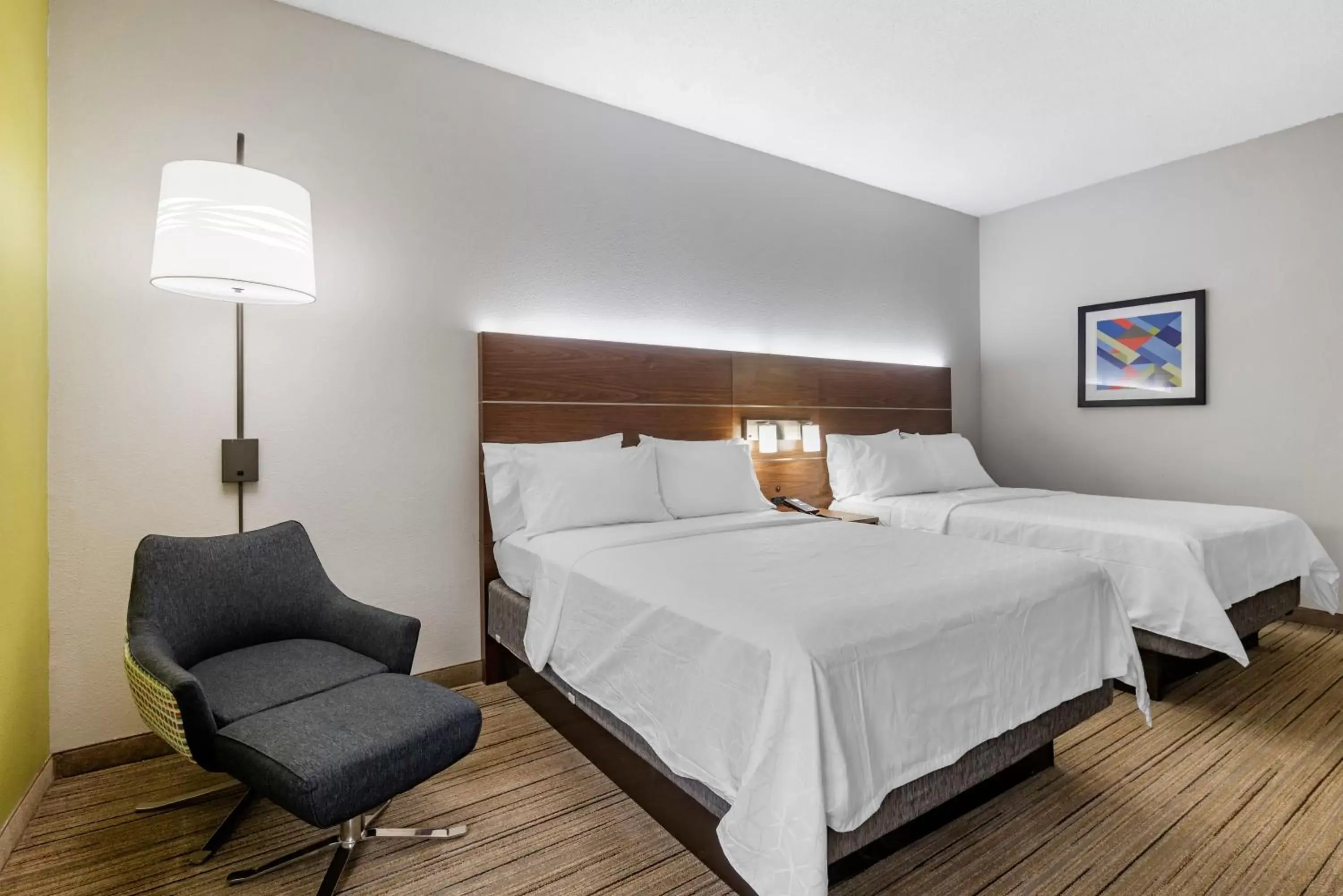 Photo of the whole room, Bed in Holiday Inn Express Charlotte West - Gastonia, an IHG Hotel