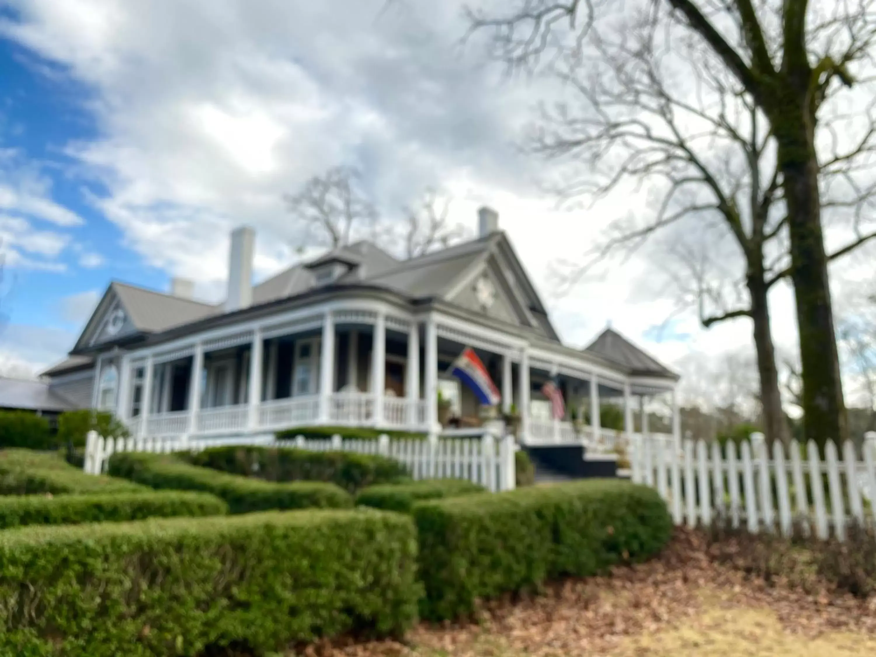 Property Building in Hogan House Bed and Breakfast at Rose Hill