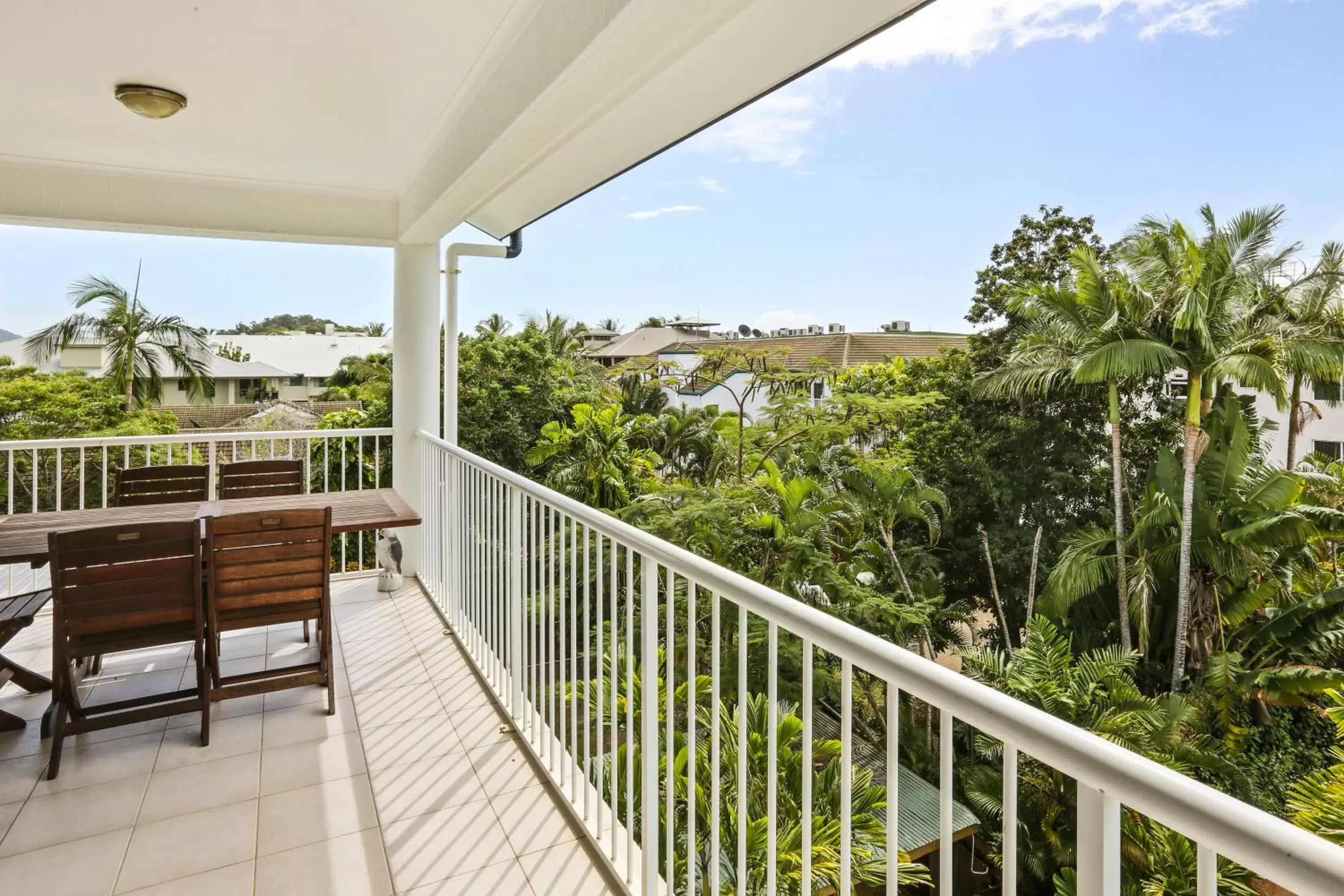 Two-Bedroom Apartment with Garden View in On The Beach