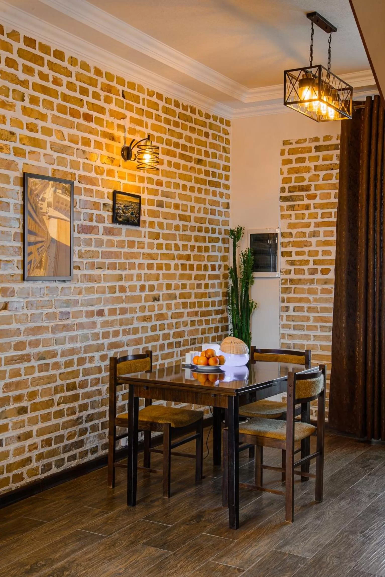 Seating area in Usman