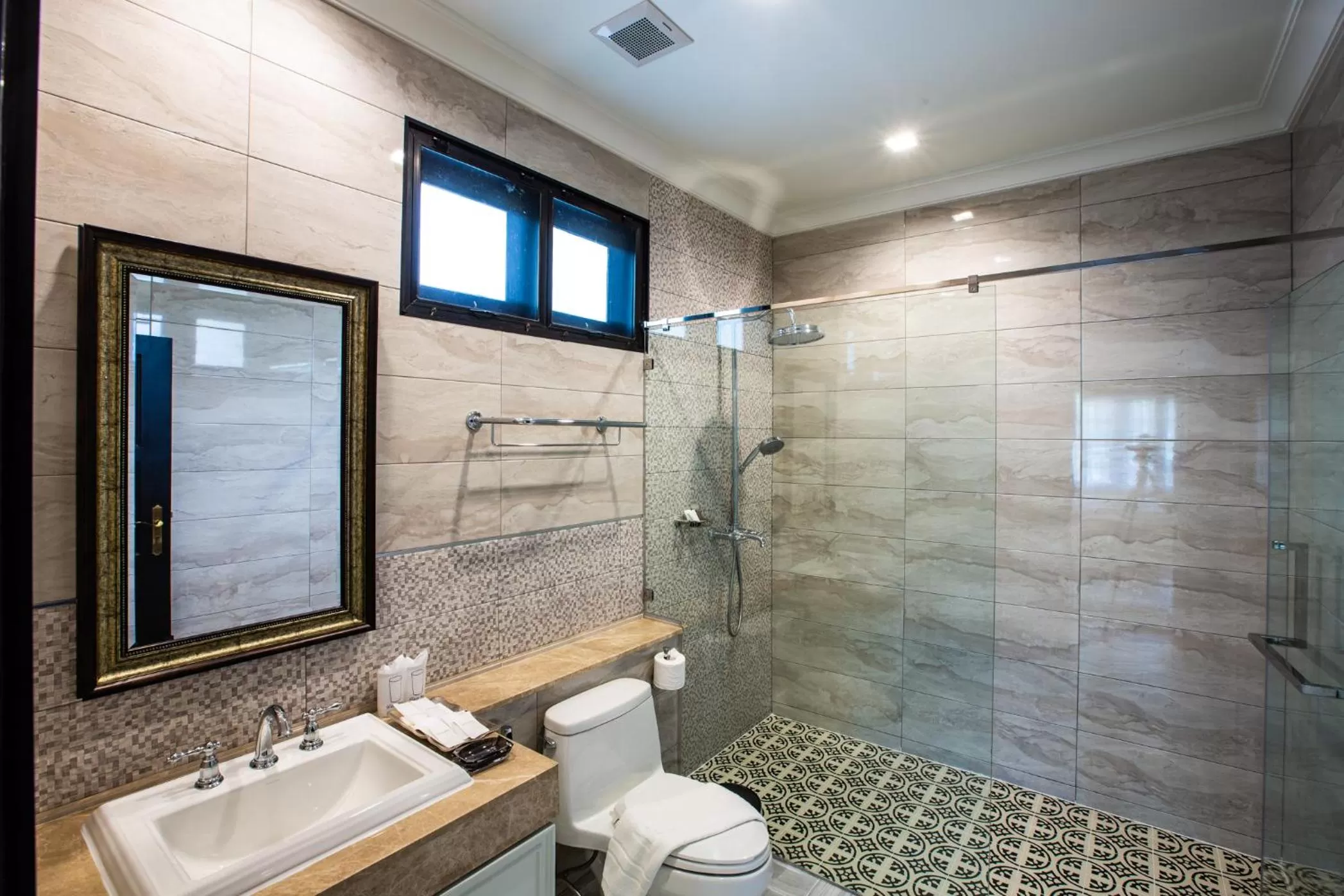 Bathroom in Merchant Villa- SHA Extra Plus