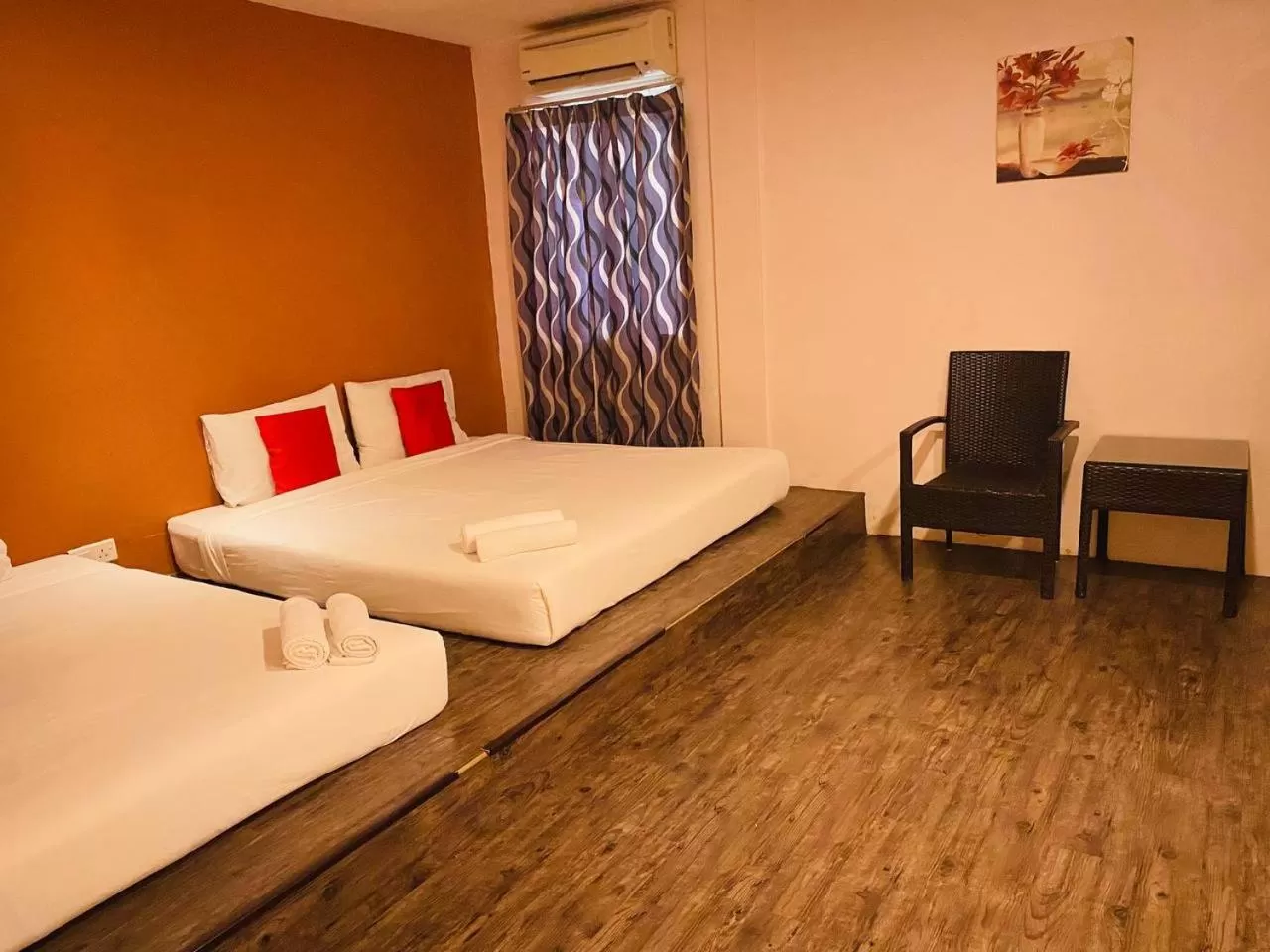 Bed in Orange Hotel Segamat