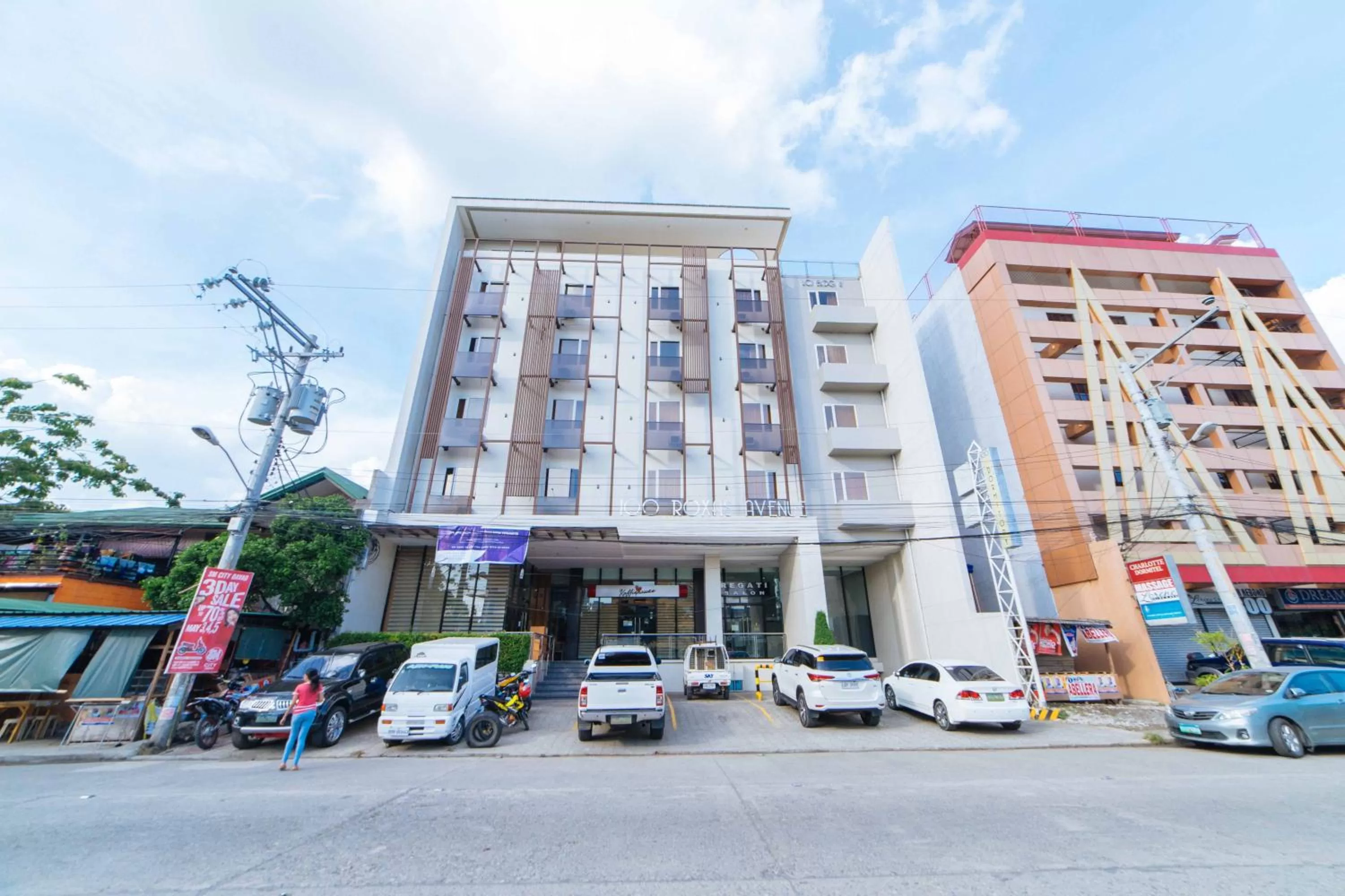 Property building in RedDoorz Plus @ Roxas Street Davao