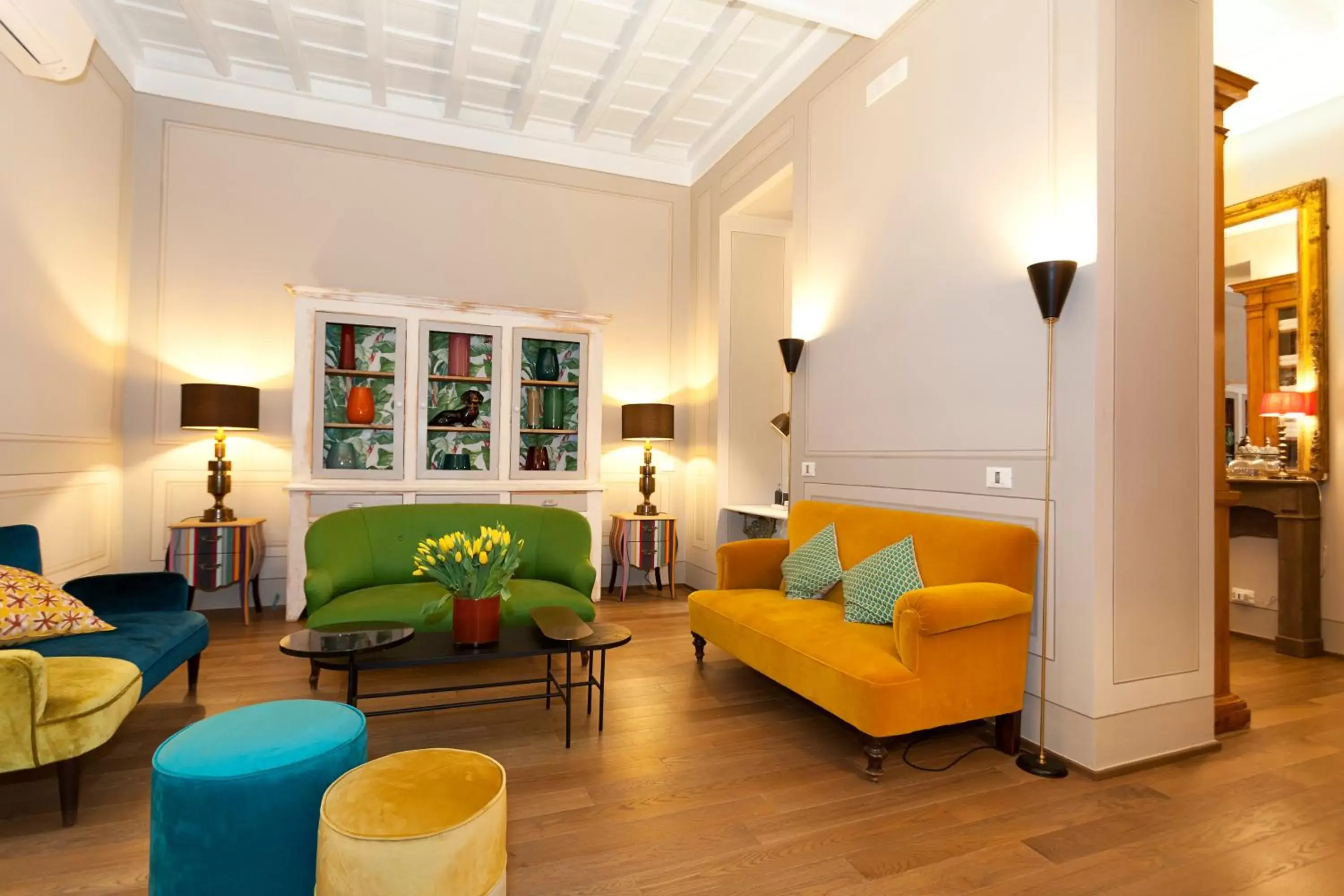 Communal lounge/ TV room, Seating Area in Casa Fabbrini Fancy Suites