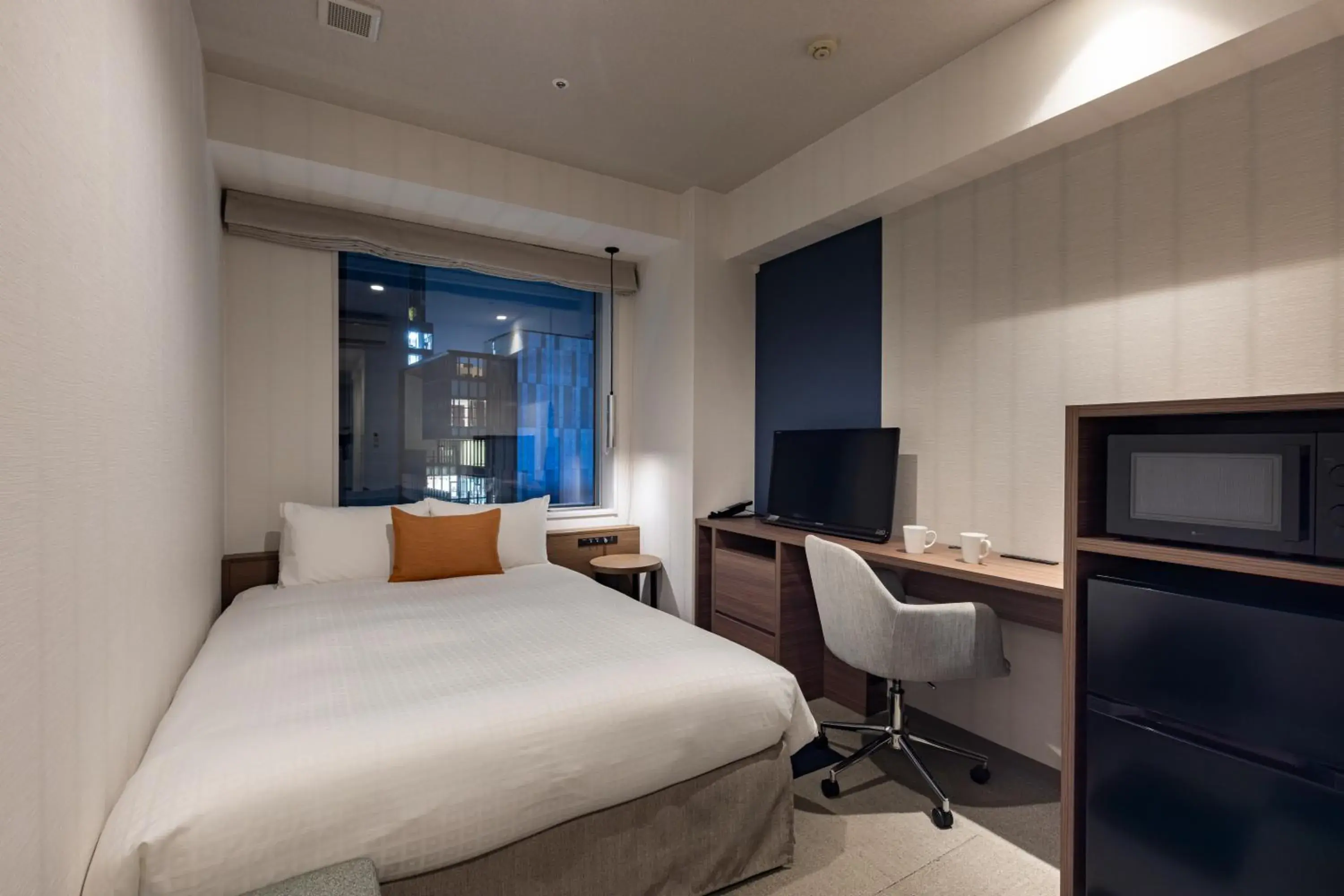 Photo of the whole room, TV/Entertainment Center in Tokyu Stay Aoyama Premier