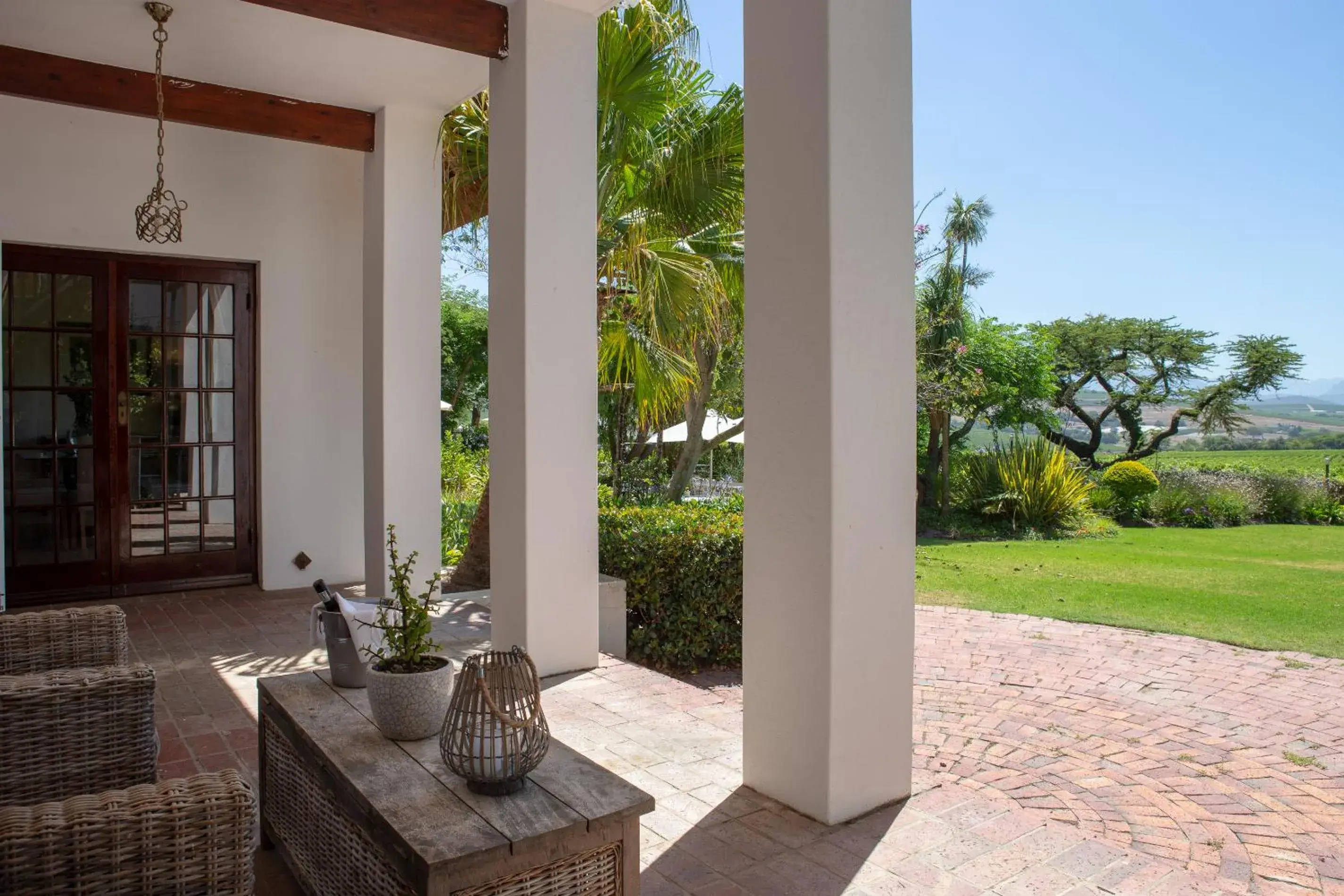 Patio in Wedgeview Country House & Spa