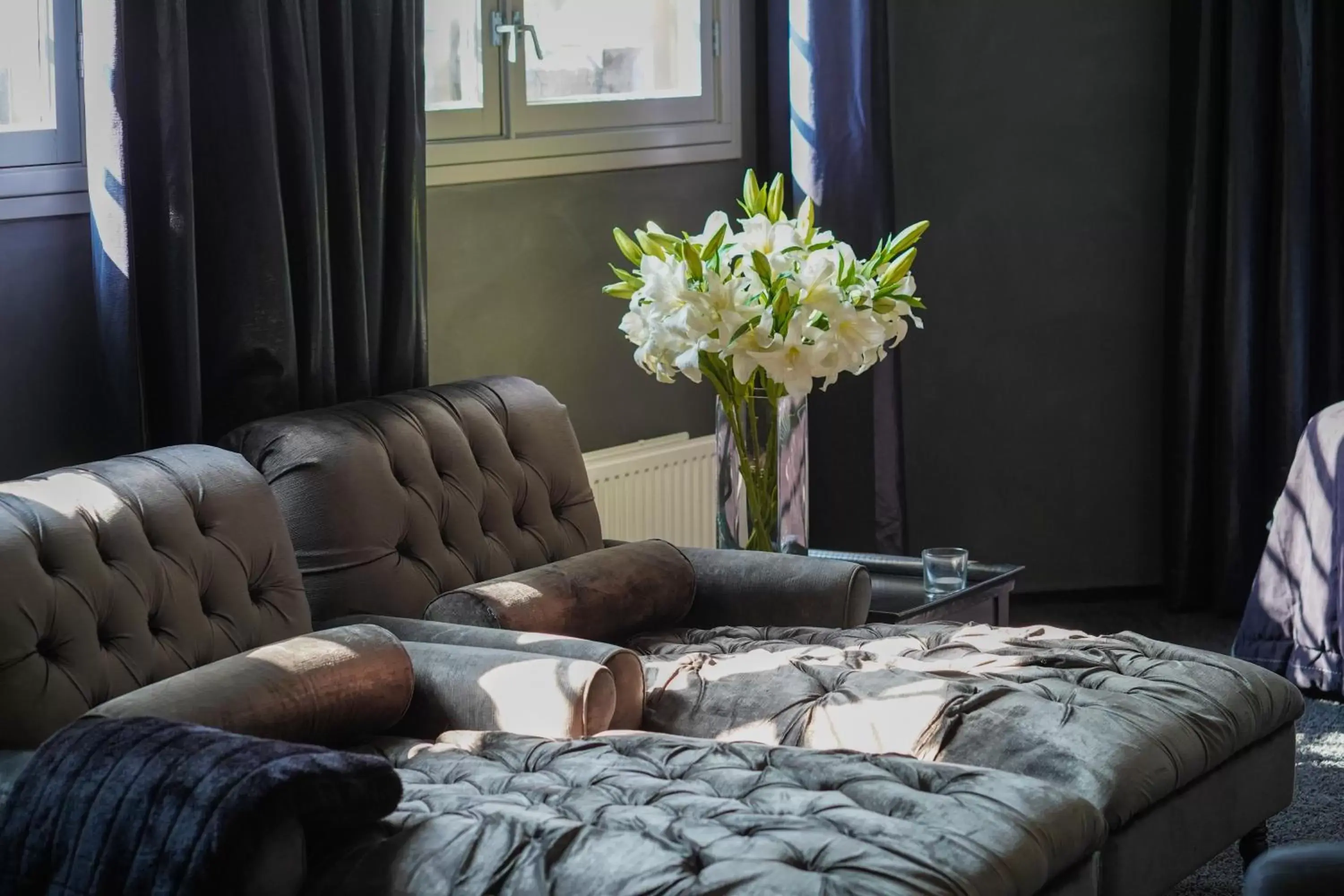 Living room, Bed in Huis van Bewaring