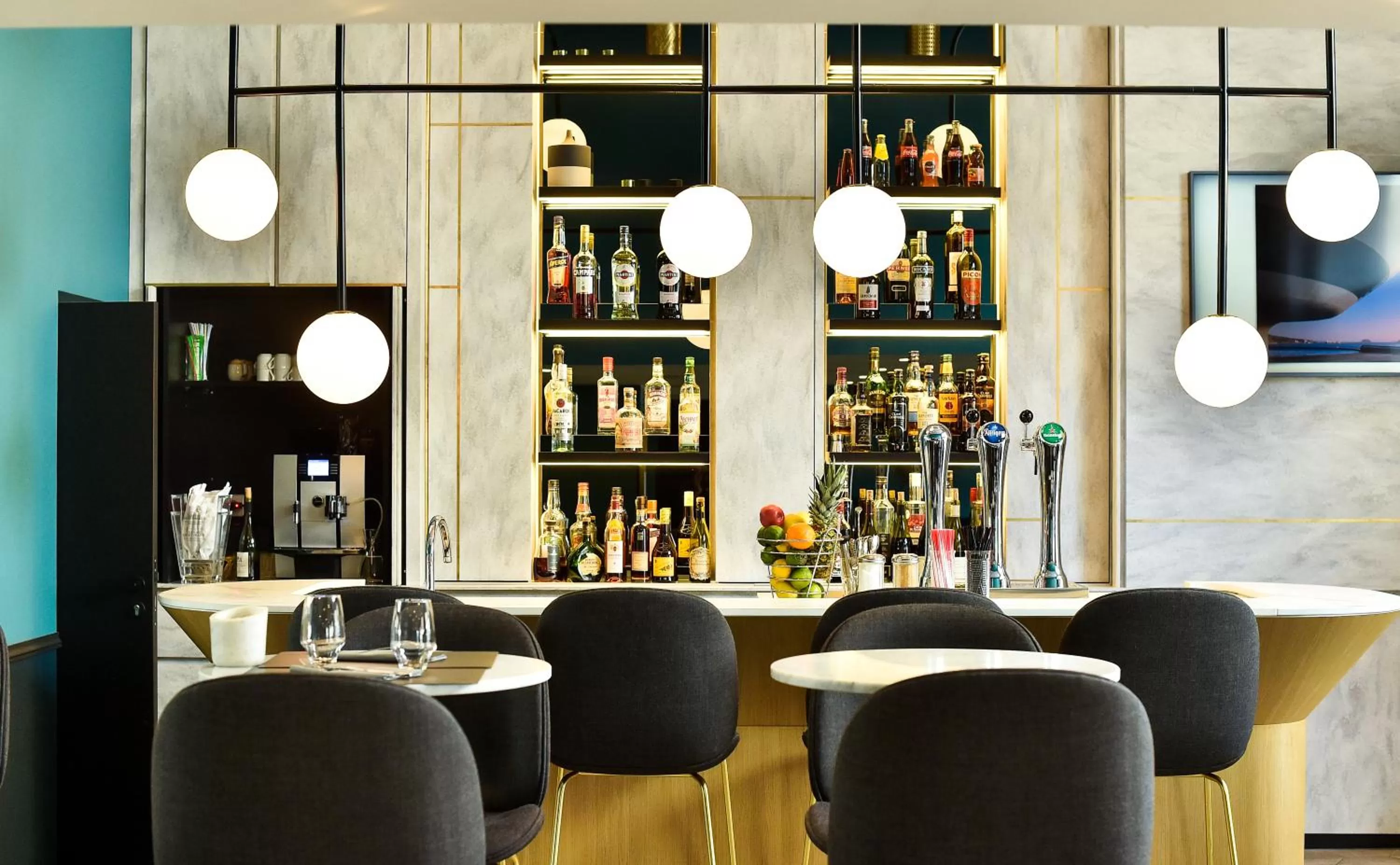 Restaurant/places to eat in ibis Styles Dijon Central