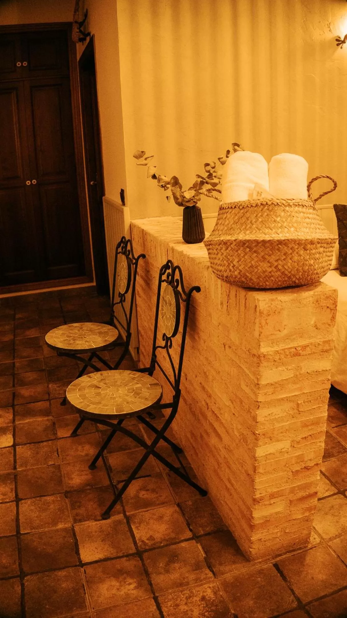 Decorative detail in Hospedería Ballesteros