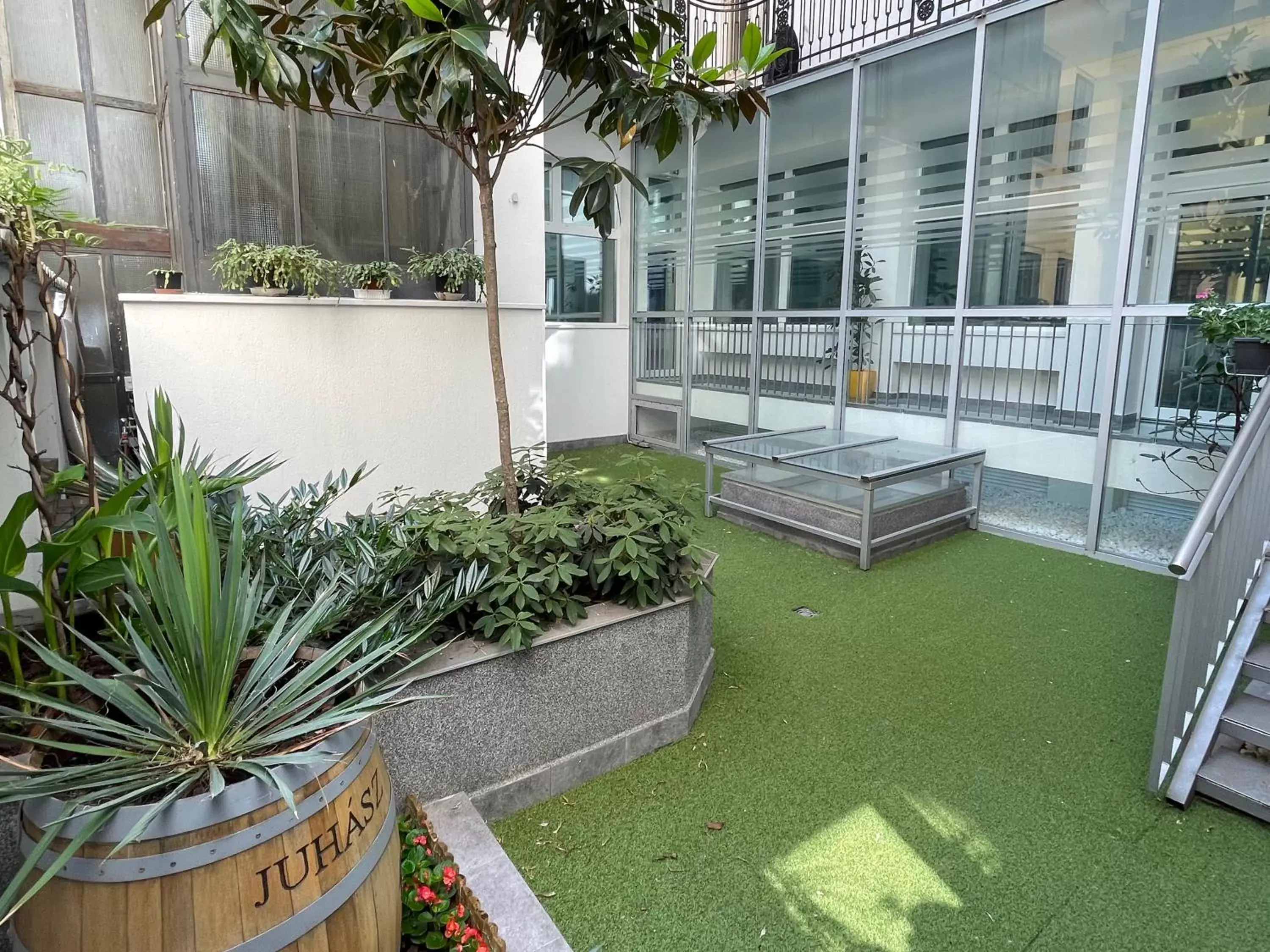 Inner courtyard view in Smart Hotel Budapest