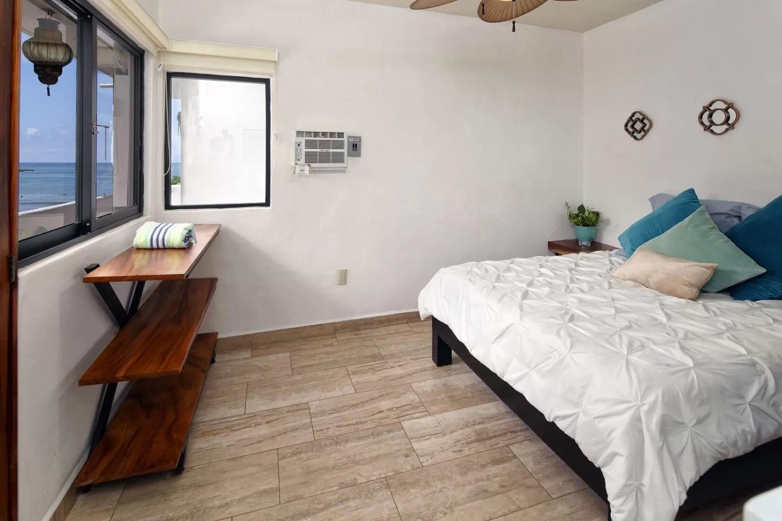 Bed in Hotel Vista Oceana Sayulita