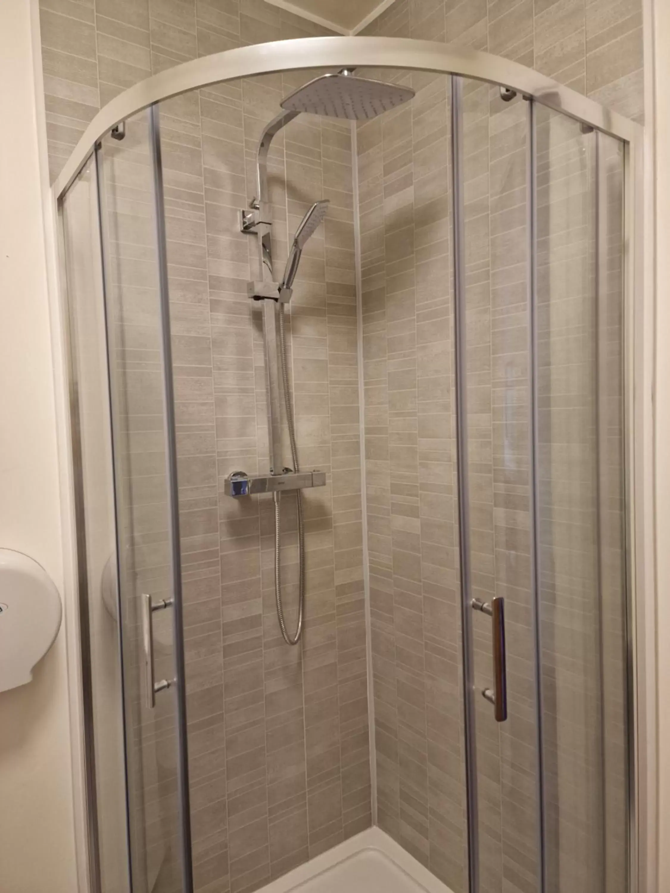 Shower, Bathroom in Home Inn