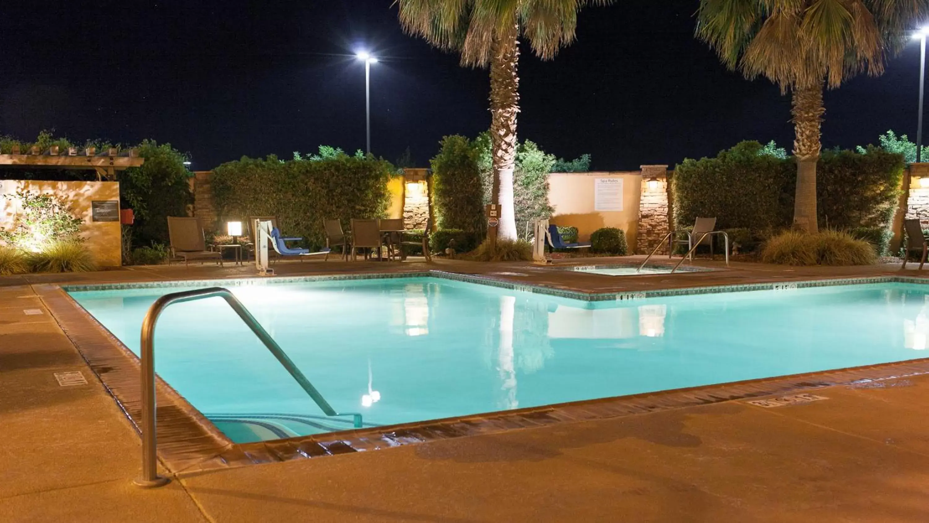 Swimming Pool in Holiday Inn Express Turlock, an IHG Hotel