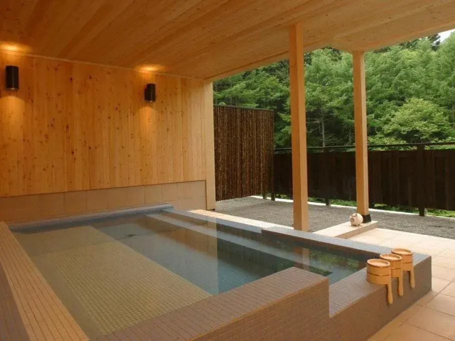 Hot Spring Bath, Swimming Pool in Myojinkan Ryokan