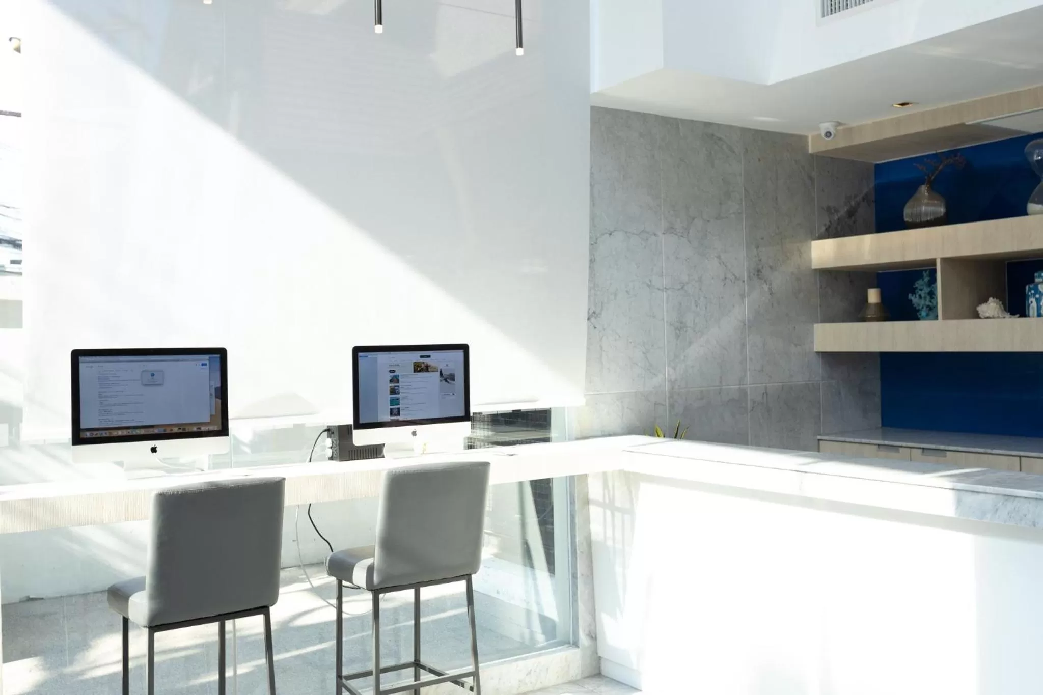 Lobby or reception in Holiday Inn Express Pattaya Central by IHG