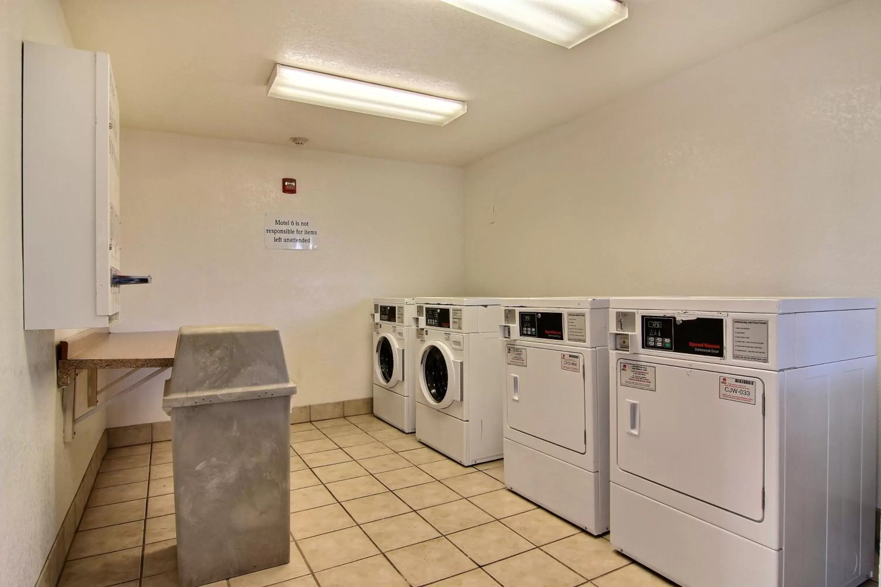 Area and facilities, Kitchen/Kitchenette in Motel 6-Amarillo, TX - Airport