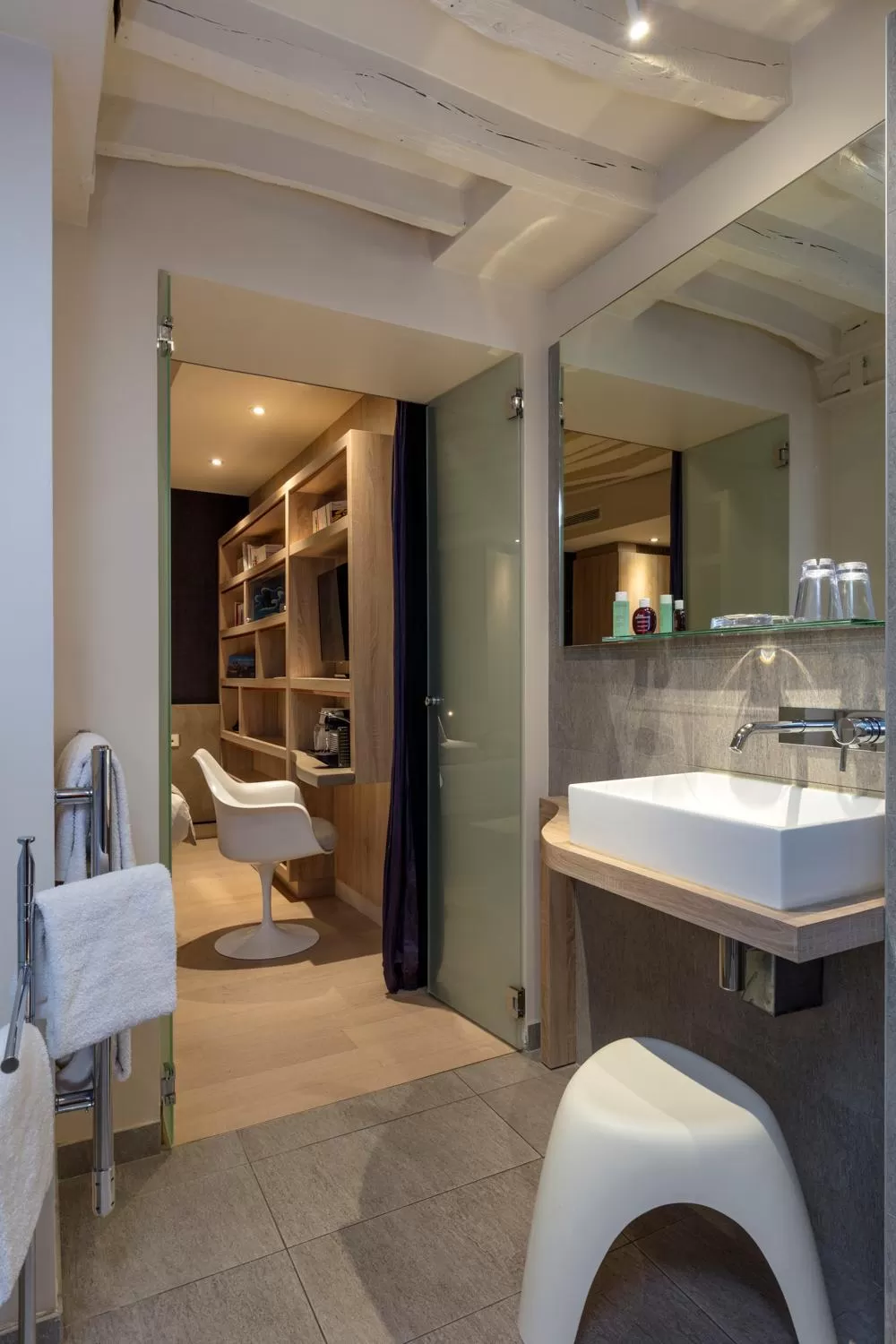 Bathroom in Hôtel de Lille - Saint-Germain des Près