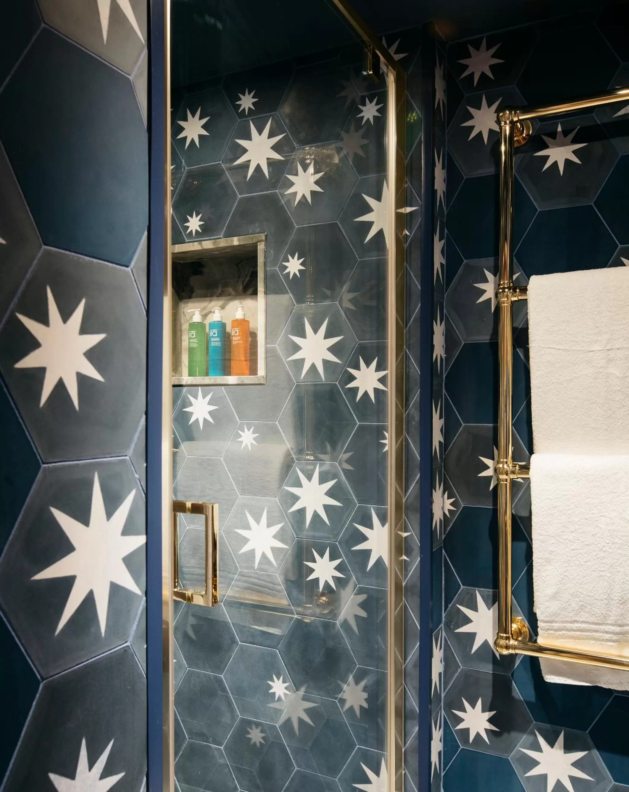 Shower in The Bower House, Restaurant & Rooms