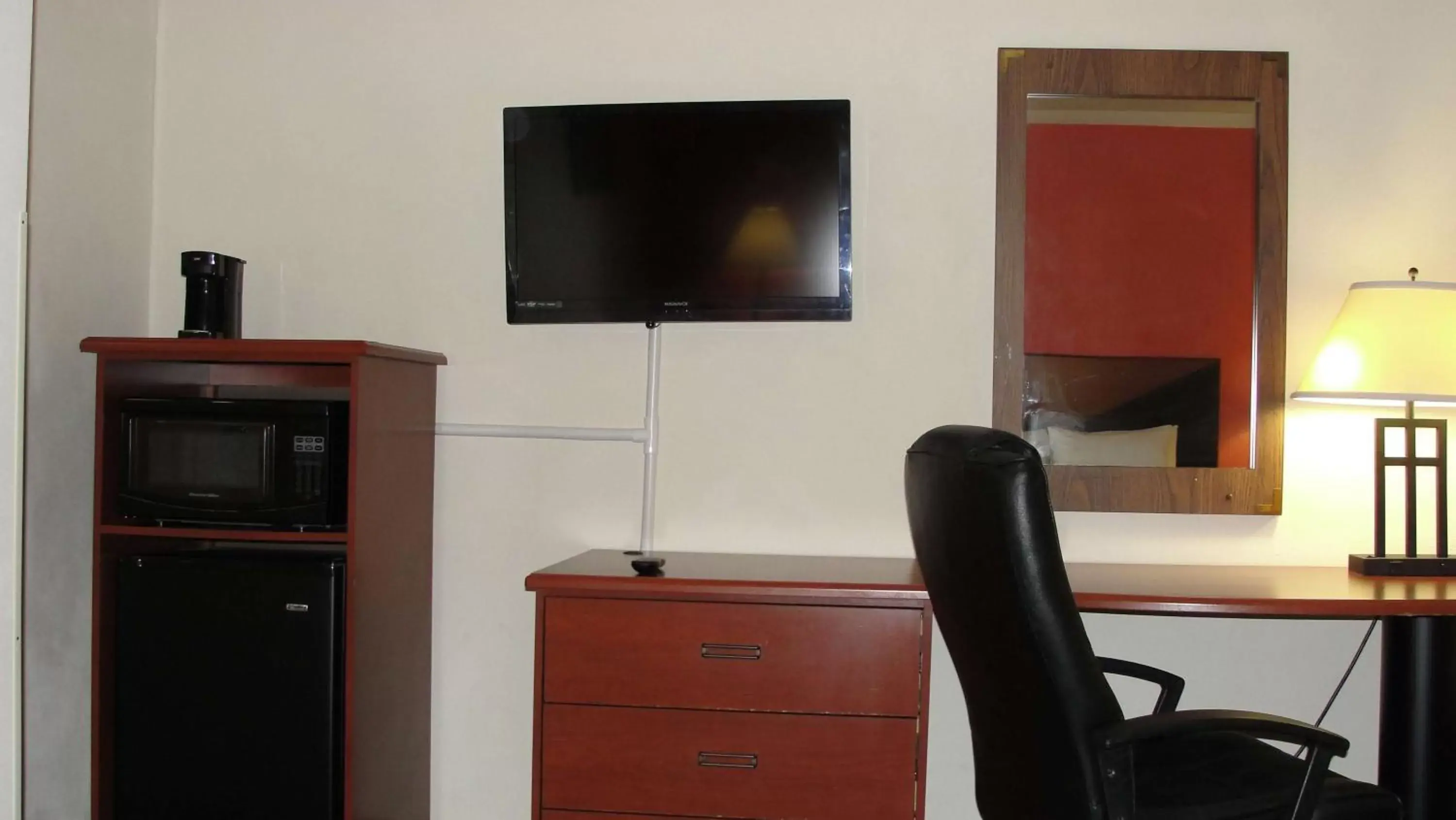Other, TV/Entertainment Center in SureStay Hotel by Best Western Greenville