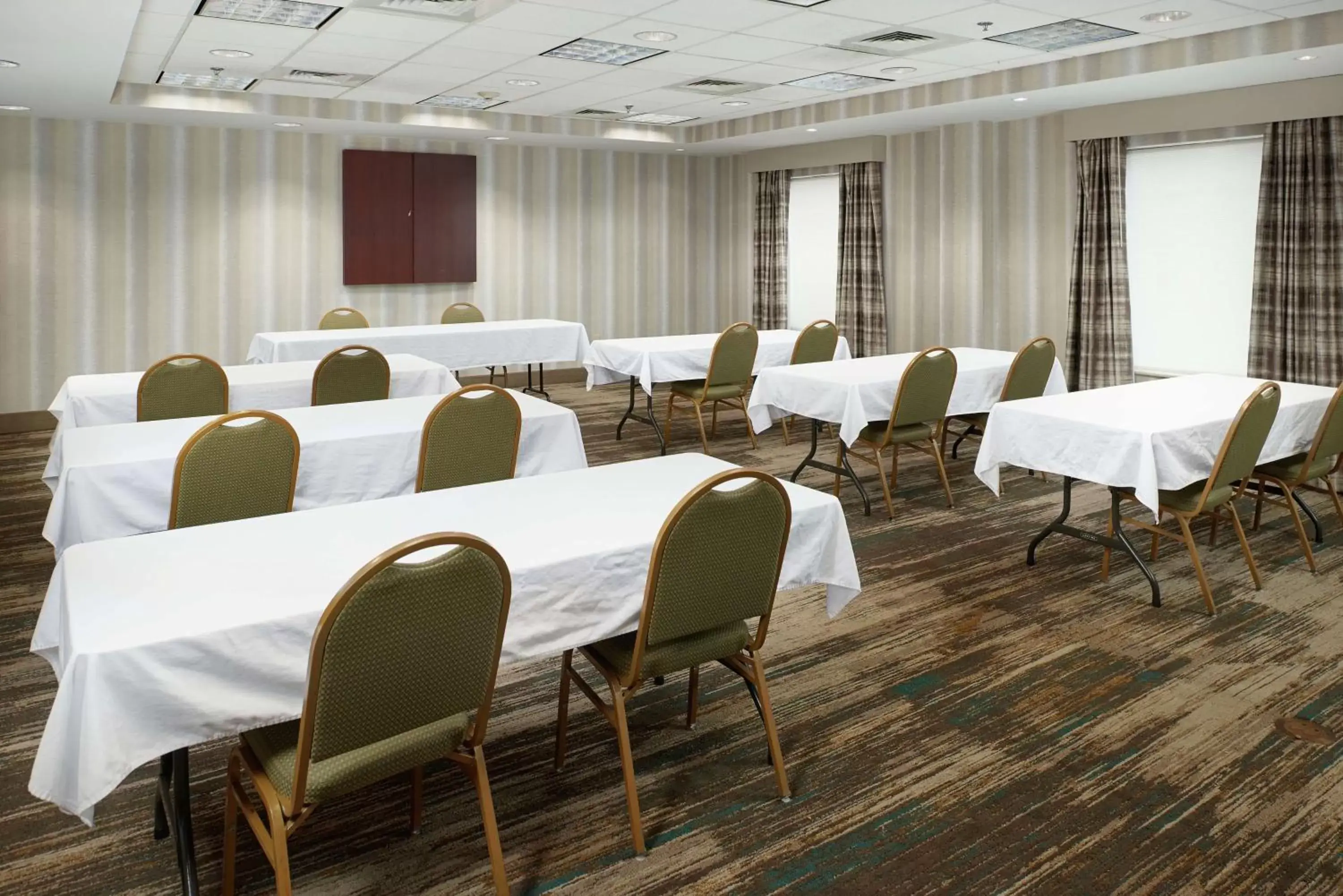 Meeting/conference room in Hampton Inn & Suites Oxford-Anniston