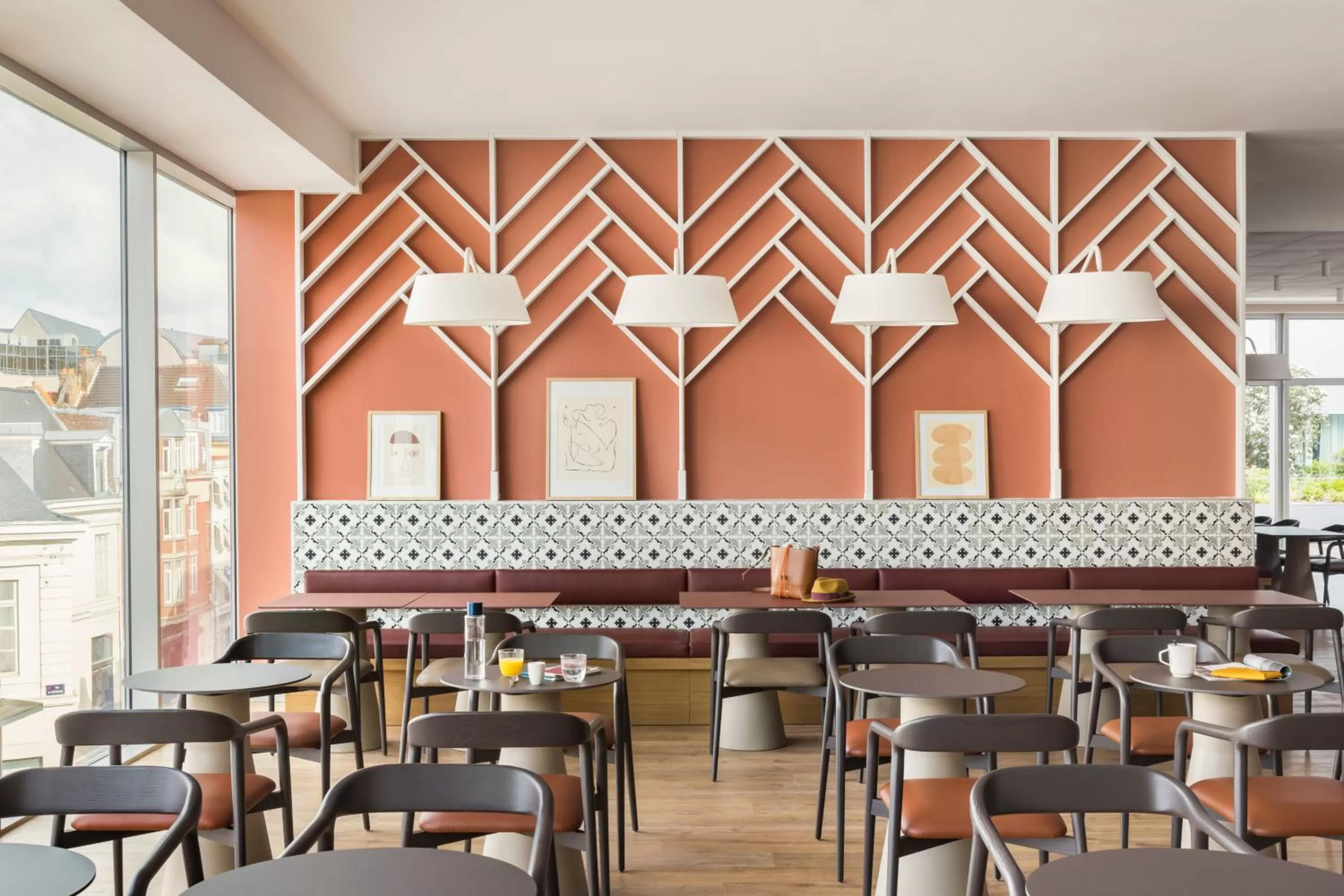 Restaurant/places to eat in OKKO Hotels Lille Centre