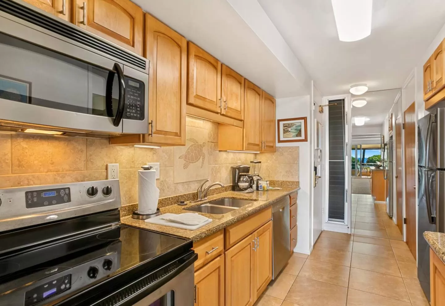 Kitchen or kitchenette, Kitchen/Kitchenette in Aston Maui Kaanapali Villas