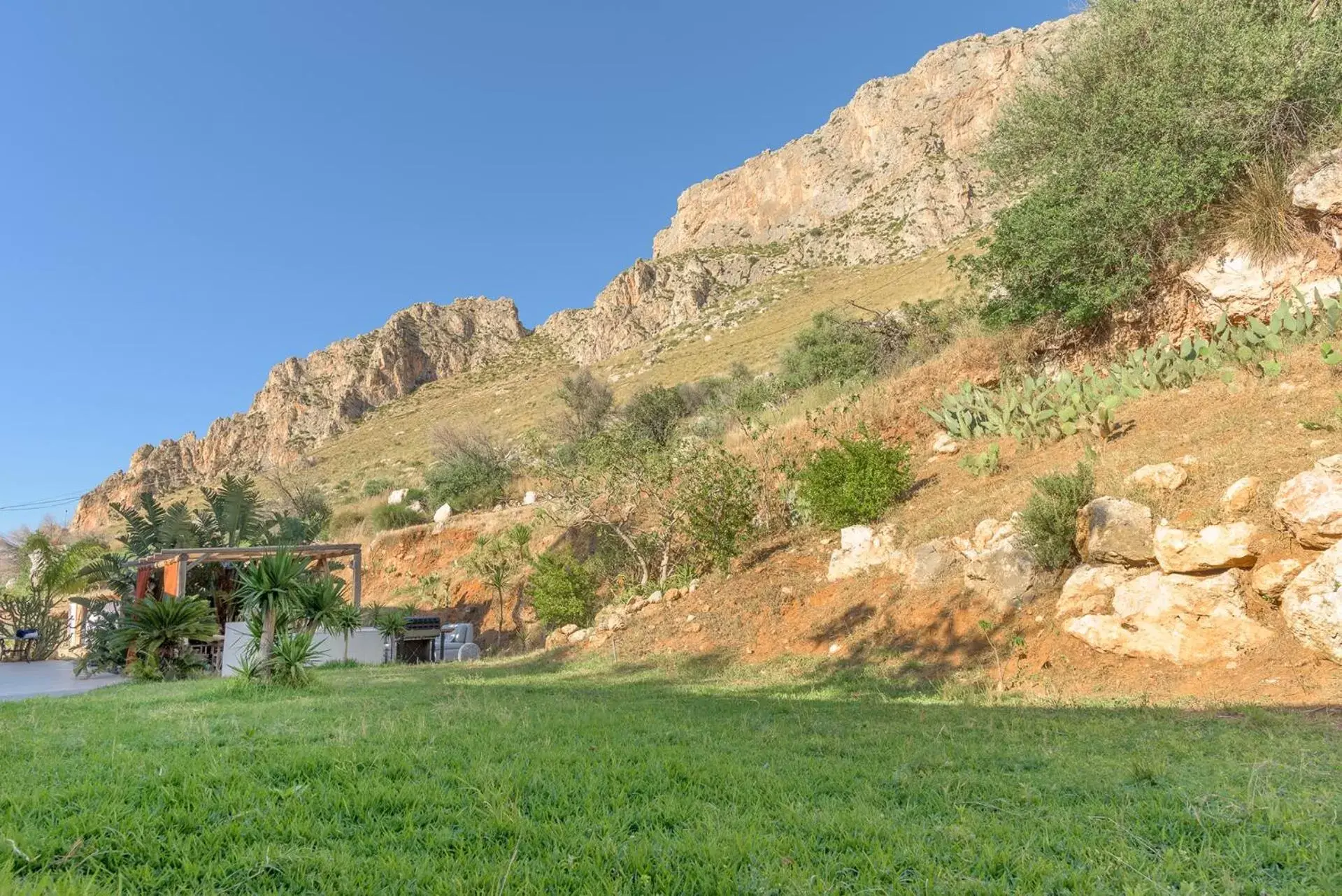 Garden view in Naturarte Suites