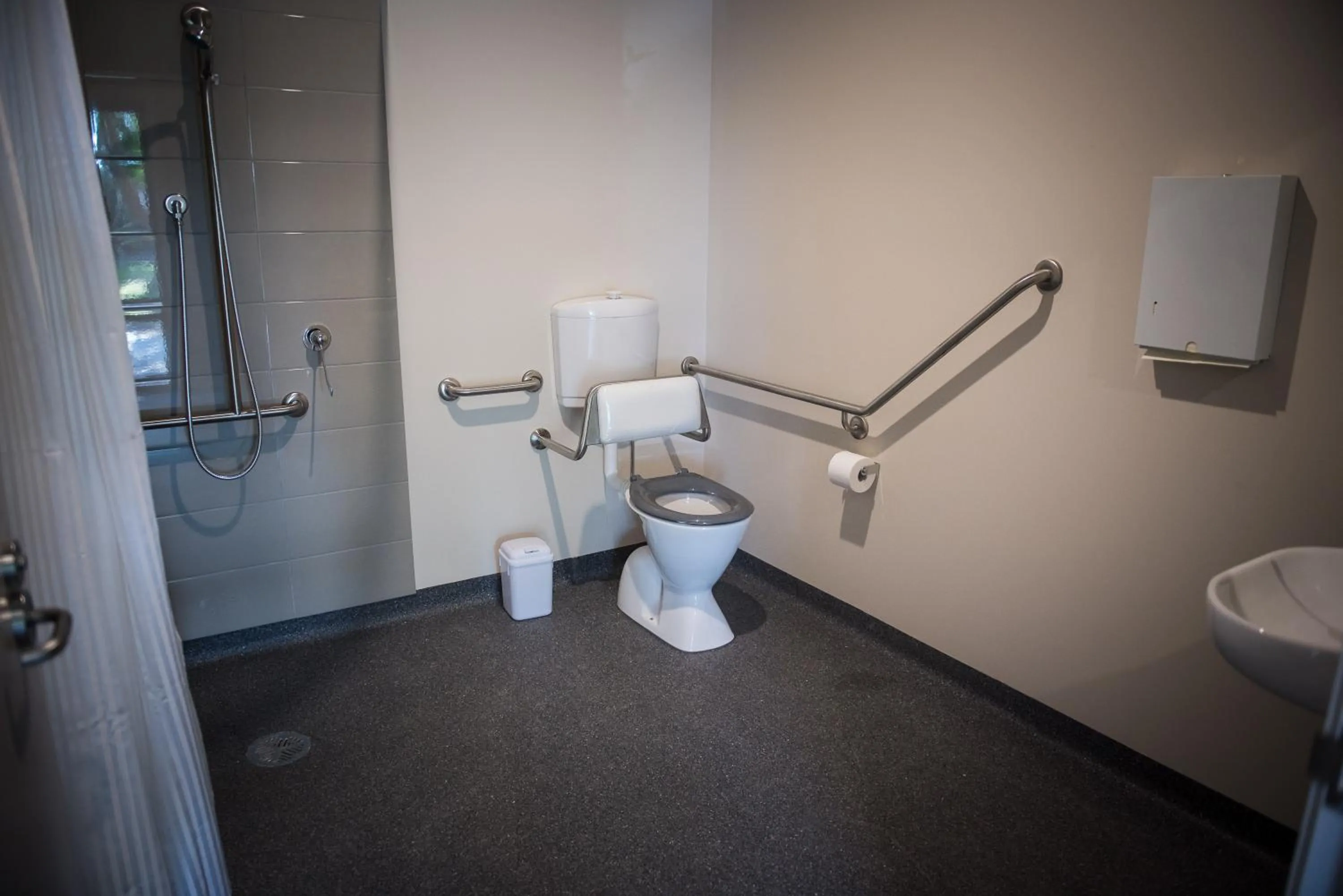 Shower in Cadell On The Murray Motel