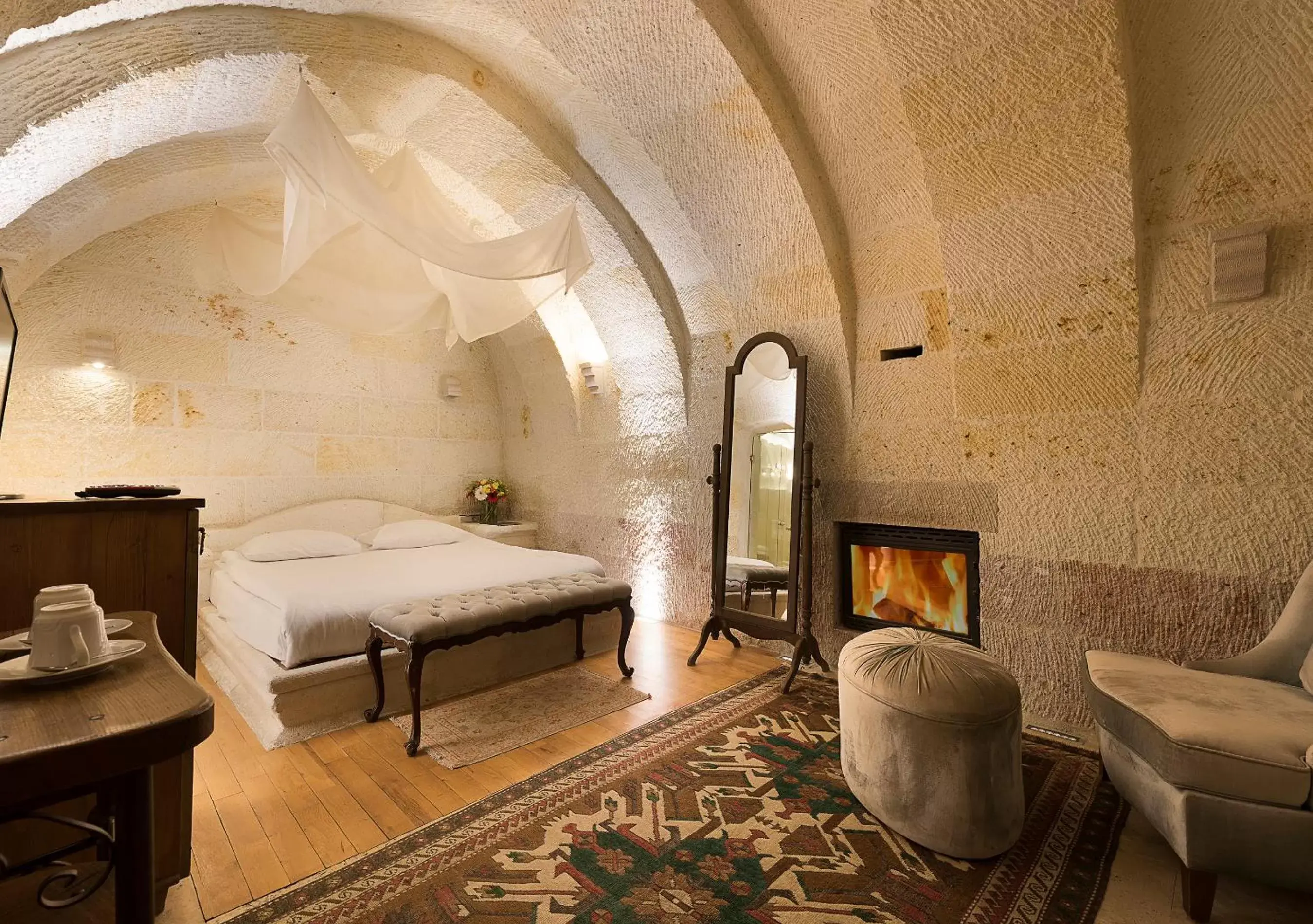 Bed in Anatolian Houses Cave Hotel & SPA