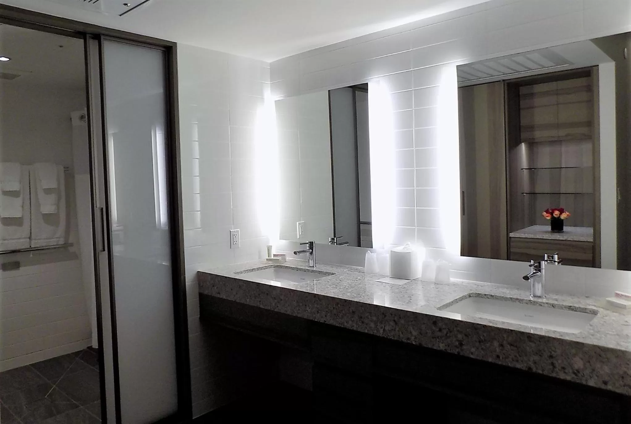 Bathroom in Carnegie Hotel