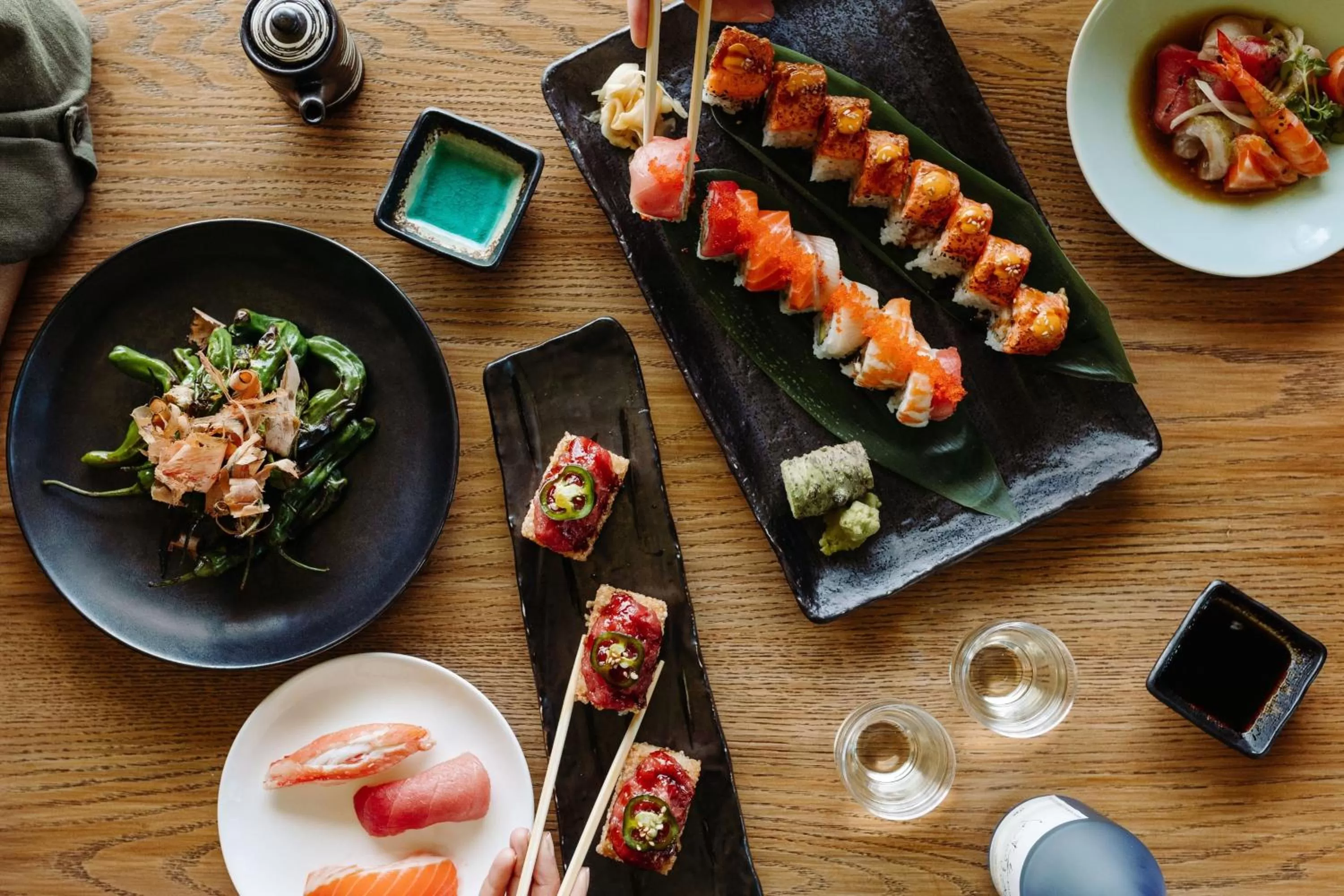 Lounge or bar in The Ritz-Carlton Maui, Kapalua