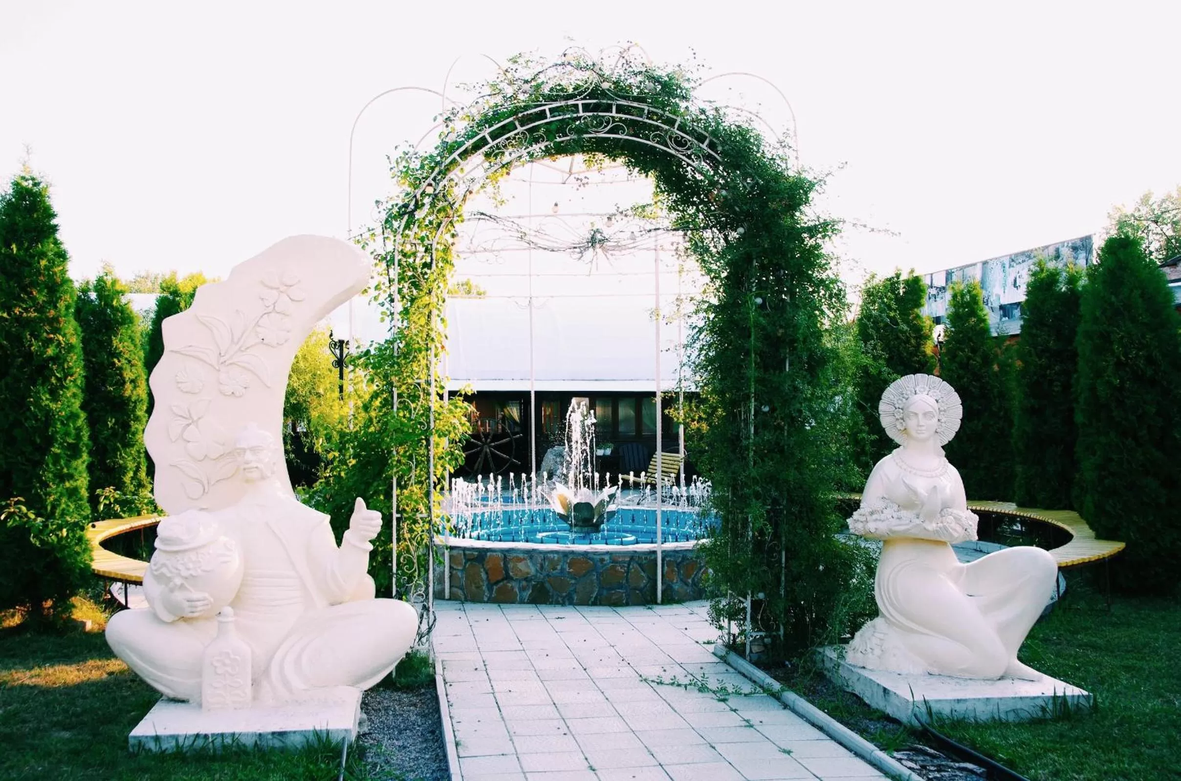 Hotel and Entertaiment Complex Vlada